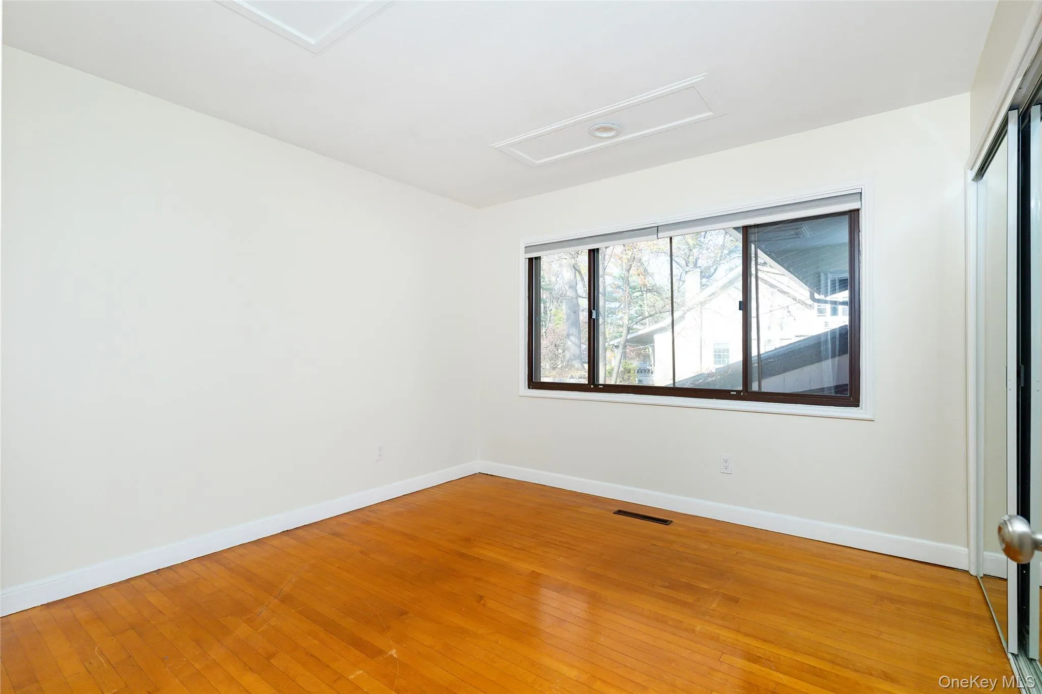 7 Ferris Lane, Poughkeepsie, NY, 5 Bedrooms Bedrooms, 16 Rooms Rooms,2 BathroomsBathrooms,Residential,For Rent,Ferris,0,918376 7 Ferris Lane, Poughkeepsie, NY, 5 Bedrooms Bedrooms, 16 Rooms Rooms,2 BathroomsBathrooms,Residential,For Rent,Ferris,0,918376