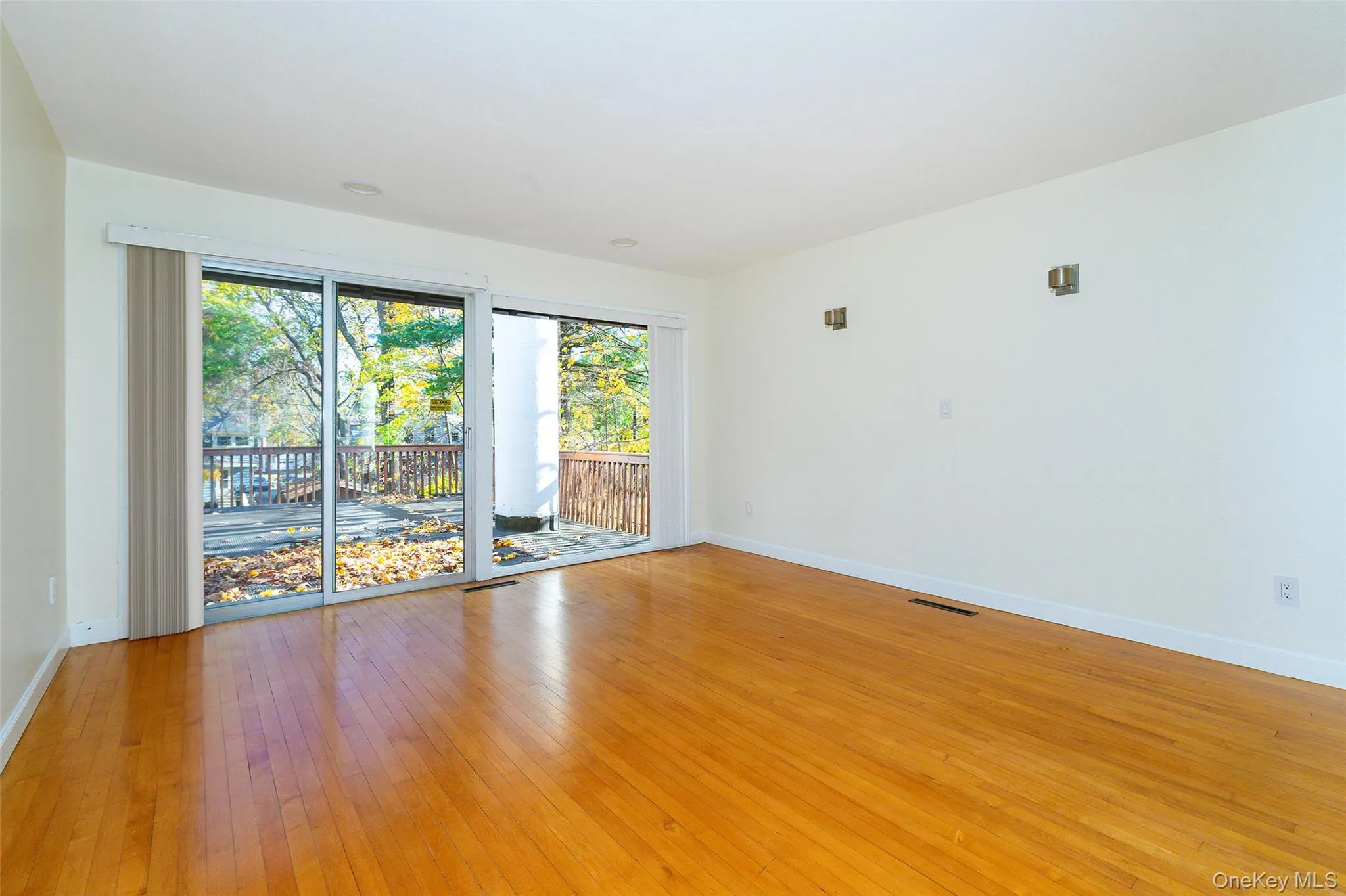 7 Ferris Lane, Poughkeepsie, NY, 5 Bedrooms Bedrooms, 16 Rooms Rooms,2 BathroomsBathrooms,Residential,For Rent,Ferris,0,918376 7 Ferris Lane, Poughkeepsie, NY, 5 Bedrooms Bedrooms, 16 Rooms Rooms,2 BathroomsBathrooms,Residential,For Rent,Ferris,0,918376