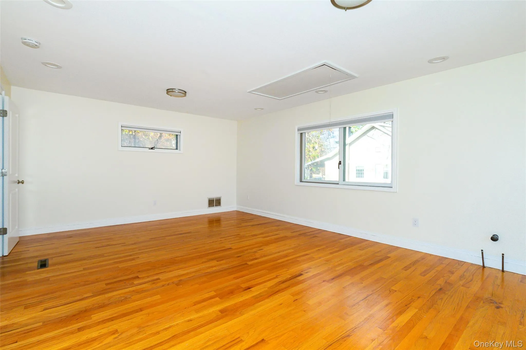 7 Ferris Lane, Poughkeepsie, NY, 5 Bedrooms Bedrooms, 16 Rooms Rooms,2 BathroomsBathrooms,Residential,For Rent,Ferris,0,918376 7 Ferris Lane, Poughkeepsie, NY, 5 Bedrooms Bedrooms, 16 Rooms Rooms,2 BathroomsBathrooms,Residential,For Rent,Ferris,0,918376