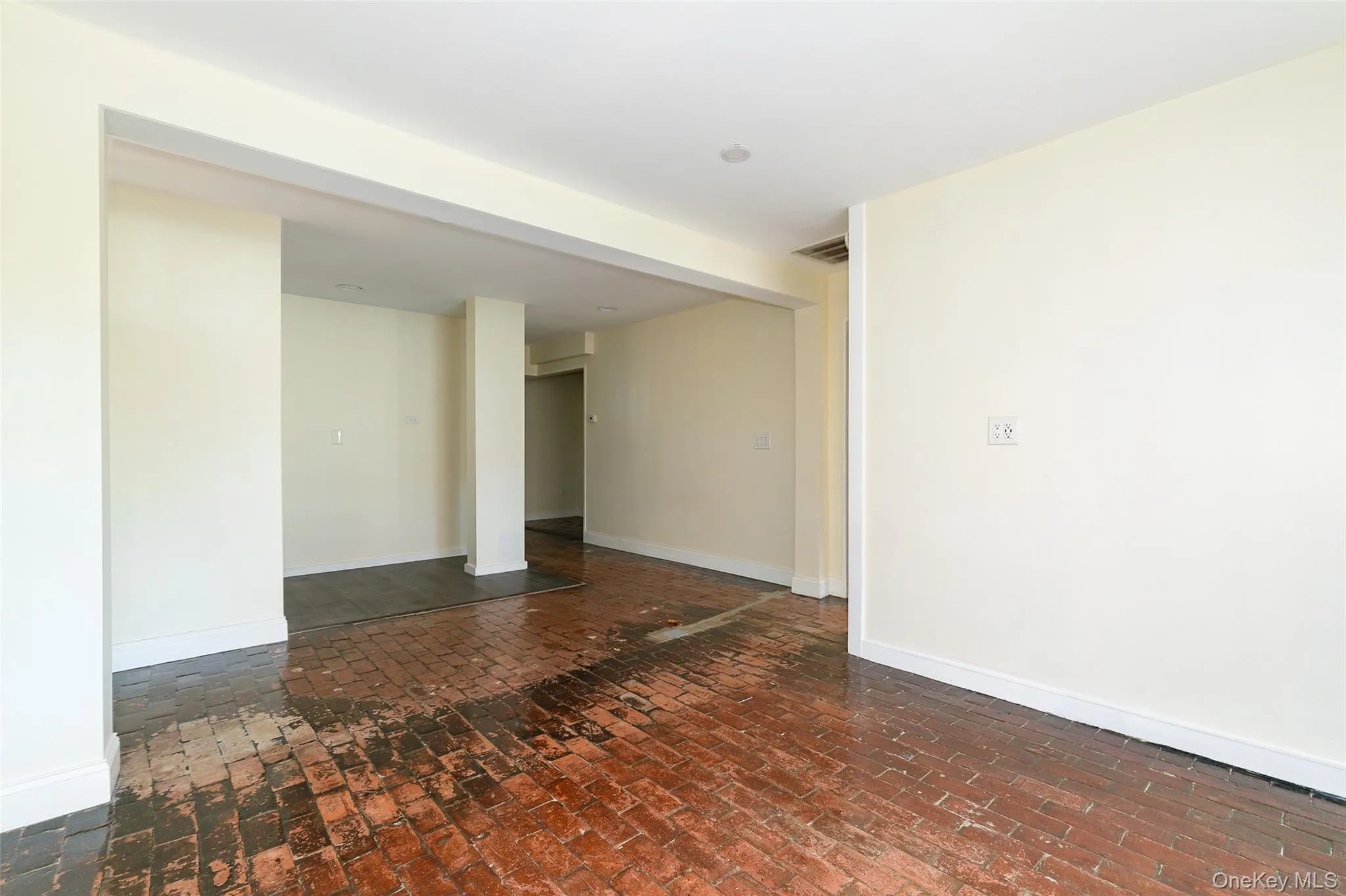 7 Ferris Lane, Poughkeepsie, NY, 5 Bedrooms Bedrooms, 16 Rooms Rooms,2 BathroomsBathrooms,Residential,For Rent,Ferris,0,918376 7 Ferris Lane, Poughkeepsie, NY, 5 Bedrooms Bedrooms, 16 Rooms Rooms,2 BathroomsBathrooms,Residential,For Rent,Ferris,0,918376