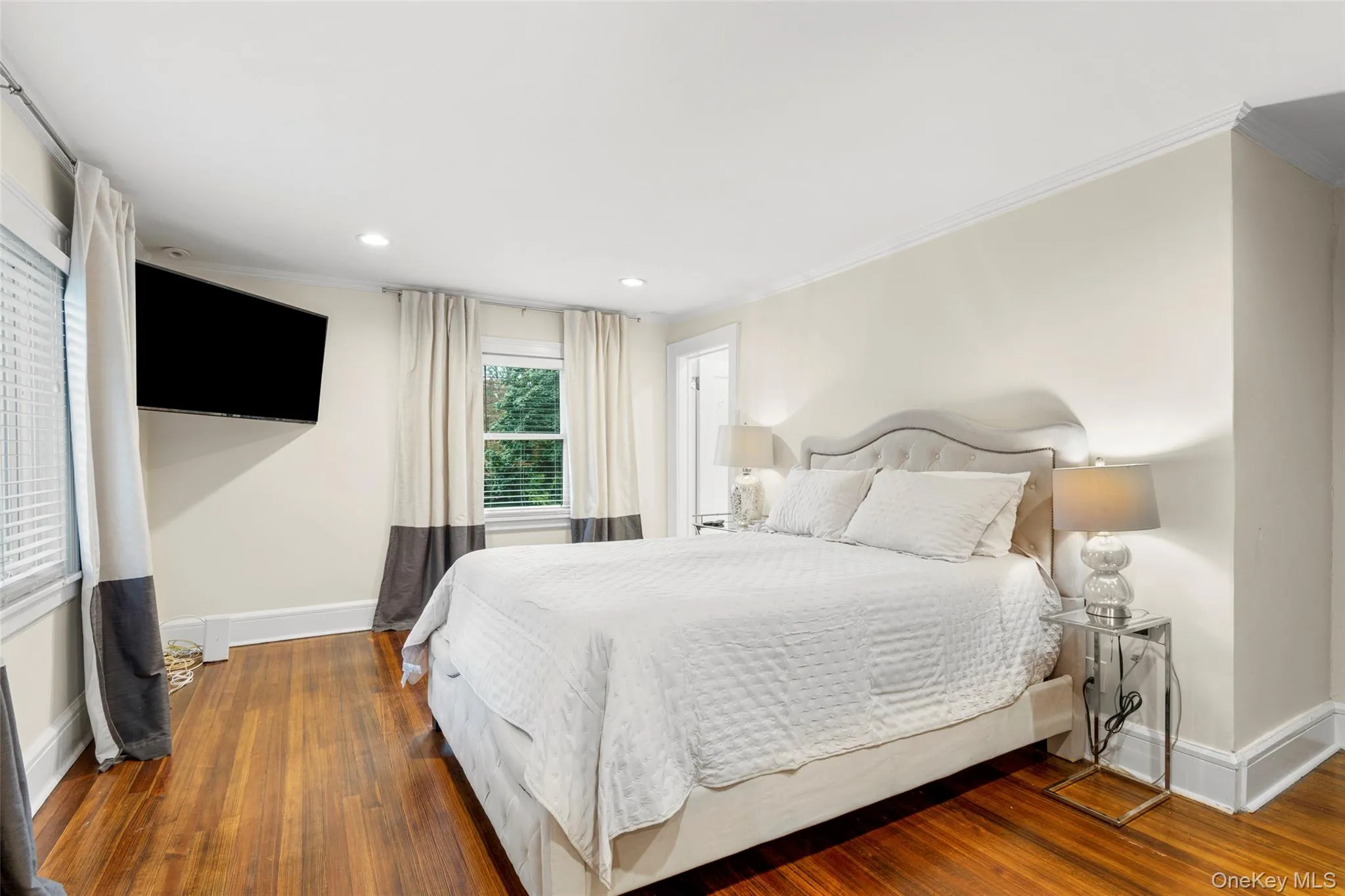 20 Elk Avenue, New Rochelle, NY, 6 Bedrooms Bedrooms, 13 Rooms Rooms,3 BathroomsBathrooms,Residential Lease,Idx,Elk,0,918564 20 Elk Avenue, New Rochelle, NY, 6 Bedrooms Bedrooms, 13 Rooms Rooms,3 BathroomsBathrooms,Residential Lease,Idx,Elk,0,918564