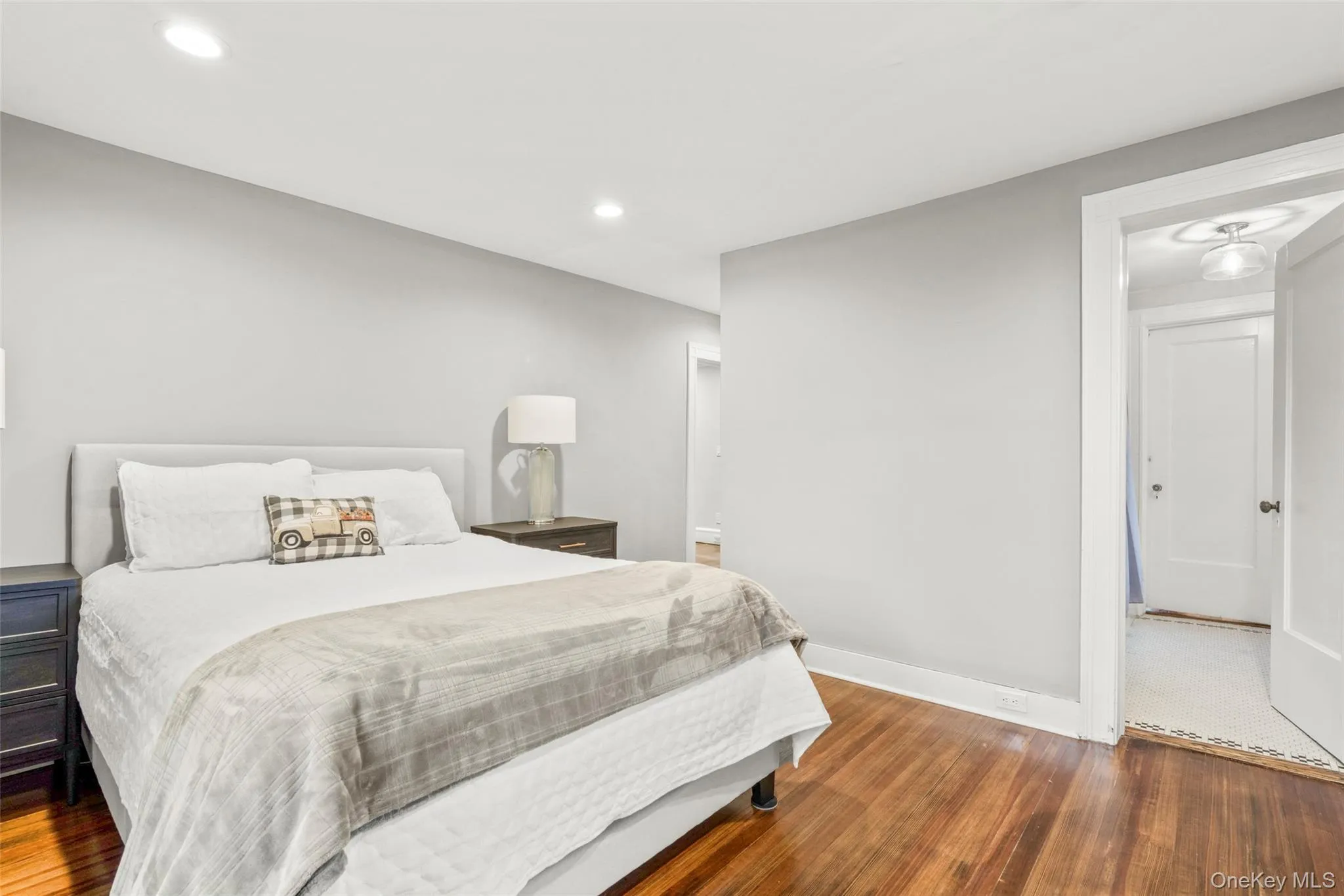 20 Elk Avenue, New Rochelle, NY, 6 Bedrooms Bedrooms, 13 Rooms Rooms,3 BathroomsBathrooms,Residential Lease,Idx,Elk,0,918564 20 Elk Avenue, New Rochelle, NY, 6 Bedrooms Bedrooms, 13 Rooms Rooms,3 BathroomsBathrooms,Residential Lease,Idx,Elk,0,918564