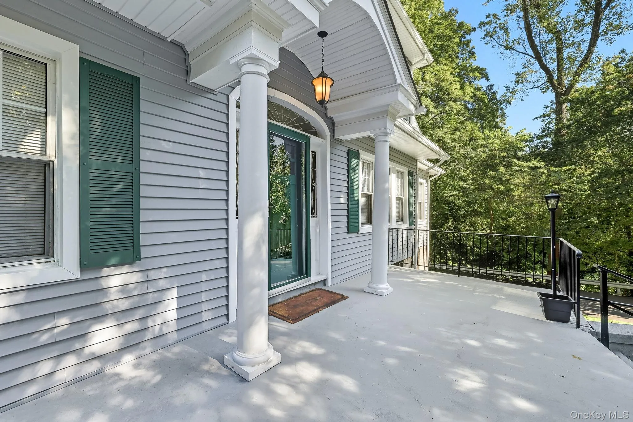 Main entrance Main entrance