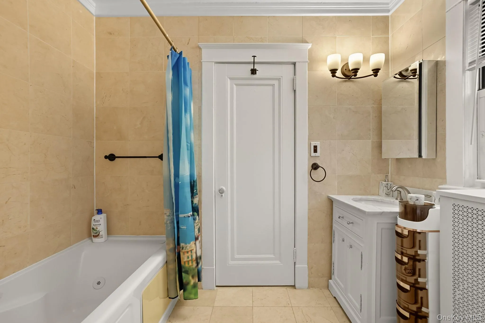 Ensuite bathroom Ensuite bathroom