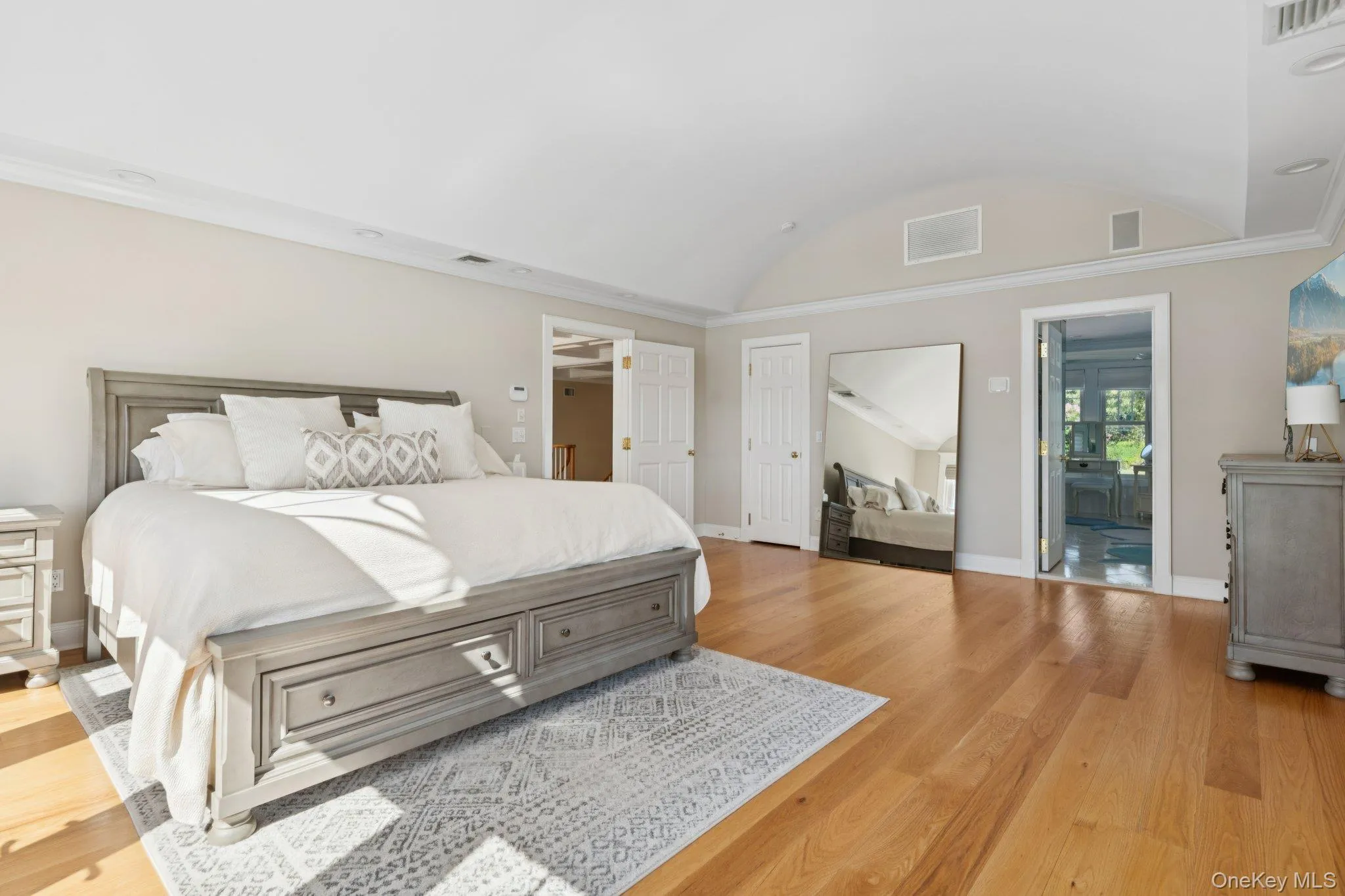 26 Sunset Avenue, Southampton, NY, 5 Bedrooms Bedrooms, 12 Rooms Rooms,4 BathroomsBathrooms,Residential,For Rent,Sunset,0,918599 26 Sunset Avenue, Southampton, NY, 5 Bedrooms Bedrooms, 12 Rooms Rooms,4 BathroomsBathrooms,Residential,For Rent,Sunset,0,918599