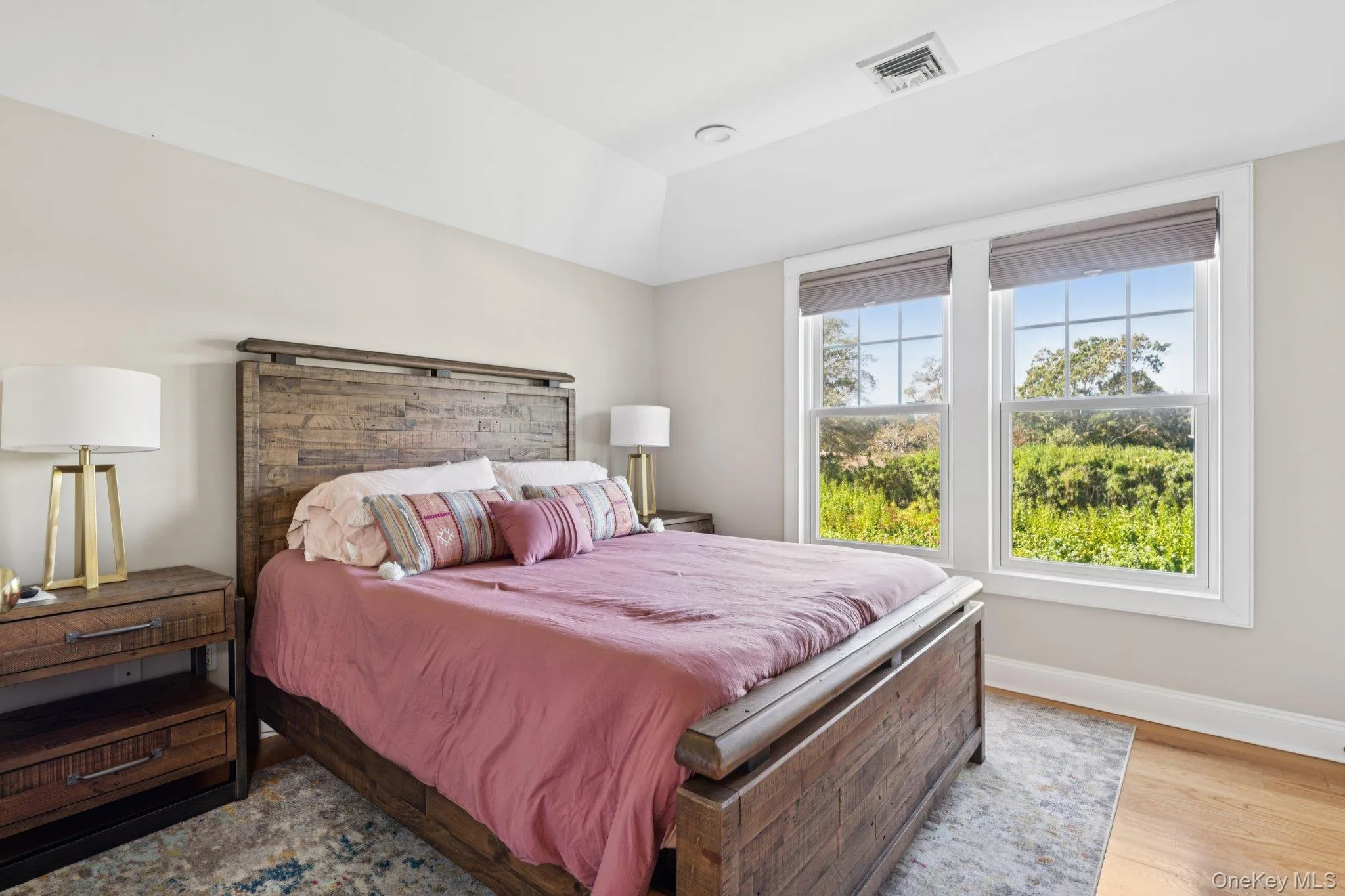 26 Sunset Avenue, Southampton, NY, 5 Bedrooms Bedrooms, 12 Rooms Rooms,4 BathroomsBathrooms,Residential,For Rent,Sunset,0,918599 26 Sunset Avenue, Southampton, NY, 5 Bedrooms Bedrooms, 12 Rooms Rooms,4 BathroomsBathrooms,Residential,For Rent,Sunset,0,918599