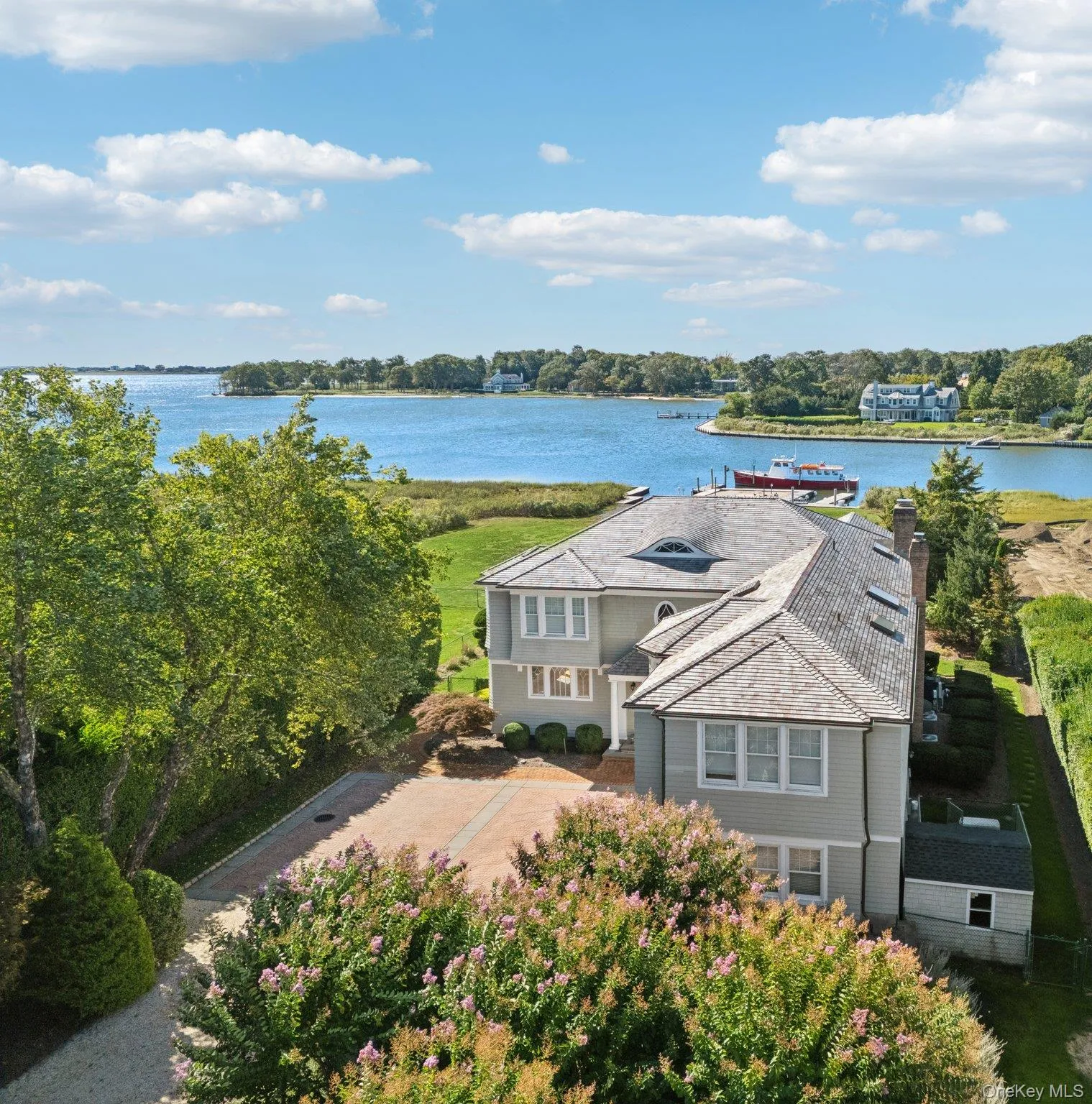 26 Sunset Avenue, Southampton, NY, 5 Bedrooms Bedrooms, 12 Rooms Rooms,4 BathroomsBathrooms,Residential,For Rent,Sunset,0,918599 26 Sunset Avenue, Southampton, NY, 5 Bedrooms Bedrooms, 12 Rooms Rooms,4 BathroomsBathrooms,Residential,For Rent,Sunset,0,918599