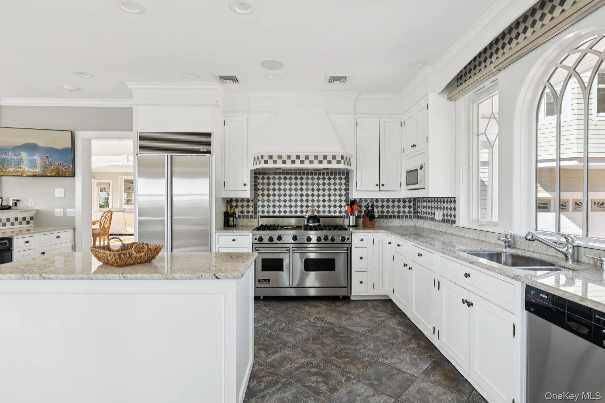 26 Sunset Avenue, Southampton, NY, 5 Bedrooms Bedrooms, 12 Rooms Rooms,4 BathroomsBathrooms,Residential,For Rent,Sunset,0,918599 26 Sunset Avenue, Southampton, NY, 5 Bedrooms Bedrooms, 12 Rooms Rooms,4 BathroomsBathrooms,Residential,For Rent,Sunset,0,918599