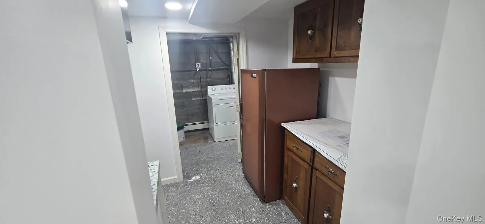 51 Peconic Street, Brookhaven, NY, 1 Bedroom Bedrooms, 3 Rooms Rooms,1 BathroomBathrooms,Residential Lease,Idx,Peconic,0,918607 51 Peconic Street, Brookhaven, NY, 1 Bedroom Bedrooms, 3 Rooms Rooms,1 BathroomBathrooms,Residential Lease,Idx,Peconic,0,918607