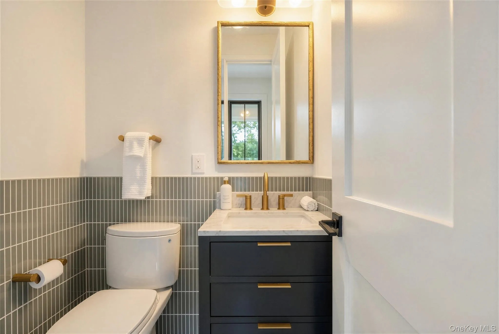 110 Crescent Court, Riverhead, NY, 4 Bedrooms Bedrooms, 11 Rooms Rooms,5 BathroomsBathrooms,Residential,For Rent,Crescent,0,918775 110 Crescent Court, Riverhead, NY, 4 Bedrooms Bedrooms, 11 Rooms Rooms,5 BathroomsBathrooms,Residential,For Rent,Crescent,0,918775