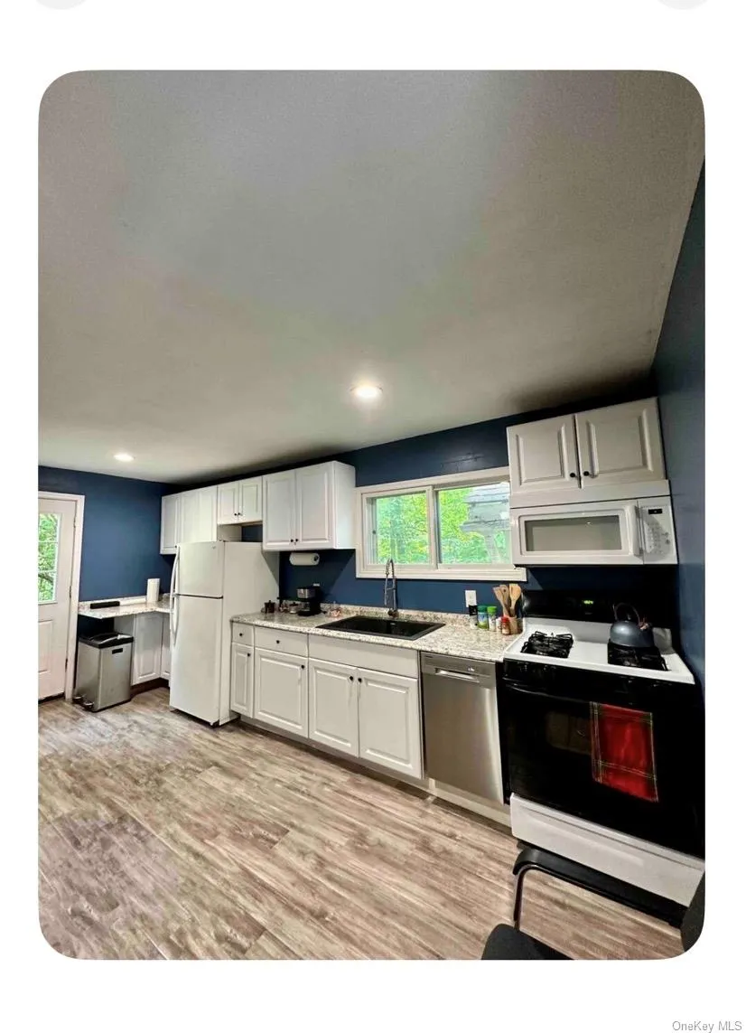 129 Gypsy Point Road, Catskill, NY, 5 Bedrooms Bedrooms, 5 Rooms Rooms,2 BathroomsBathrooms,Residential,For Rent,Gypsy Point,0,918839 129 Gypsy Point Road, Catskill, NY, 5 Bedrooms Bedrooms, 5 Rooms Rooms,2 BathroomsBathrooms,Residential,For Rent,Gypsy Point,0,918839
