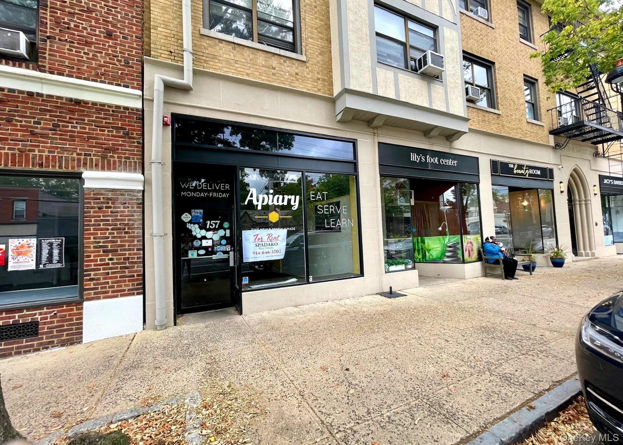 Storefront Storefront