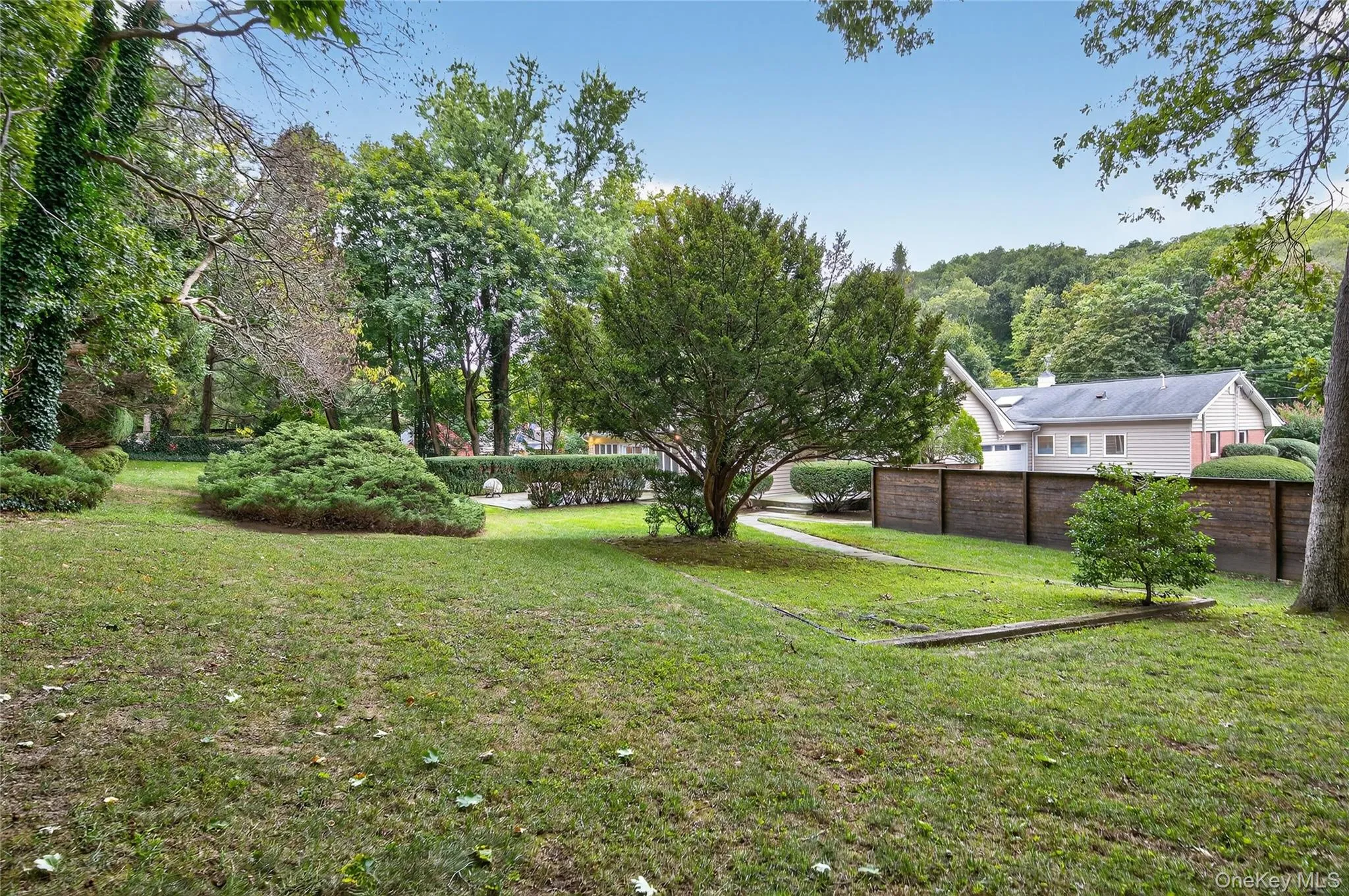634 Park Avenue, Huntington, NY, 1 Bedroom Bedrooms, 14 Rooms Rooms,1 BathroomBathrooms,Residential,For Rent,Park,0,918907 634 Park Avenue, Huntington, NY, 1 Bedroom Bedrooms, 14 Rooms Rooms,1 BathroomBathrooms,Residential,For Rent,Park,0,918907