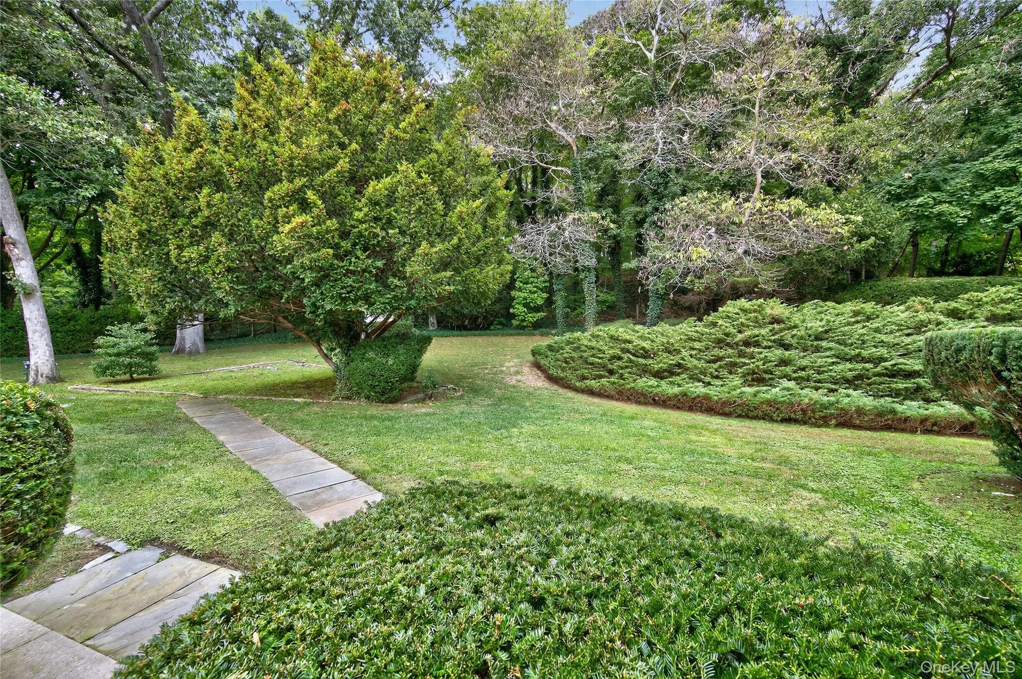 634 Park Avenue, Huntington, NY, 1 Bedroom Bedrooms, 14 Rooms Rooms,1 BathroomBathrooms,Residential,For Rent,Park,0,918907 634 Park Avenue, Huntington, NY, 1 Bedroom Bedrooms, 14 Rooms Rooms,1 BathroomBathrooms,Residential,For Rent,Park,0,918907