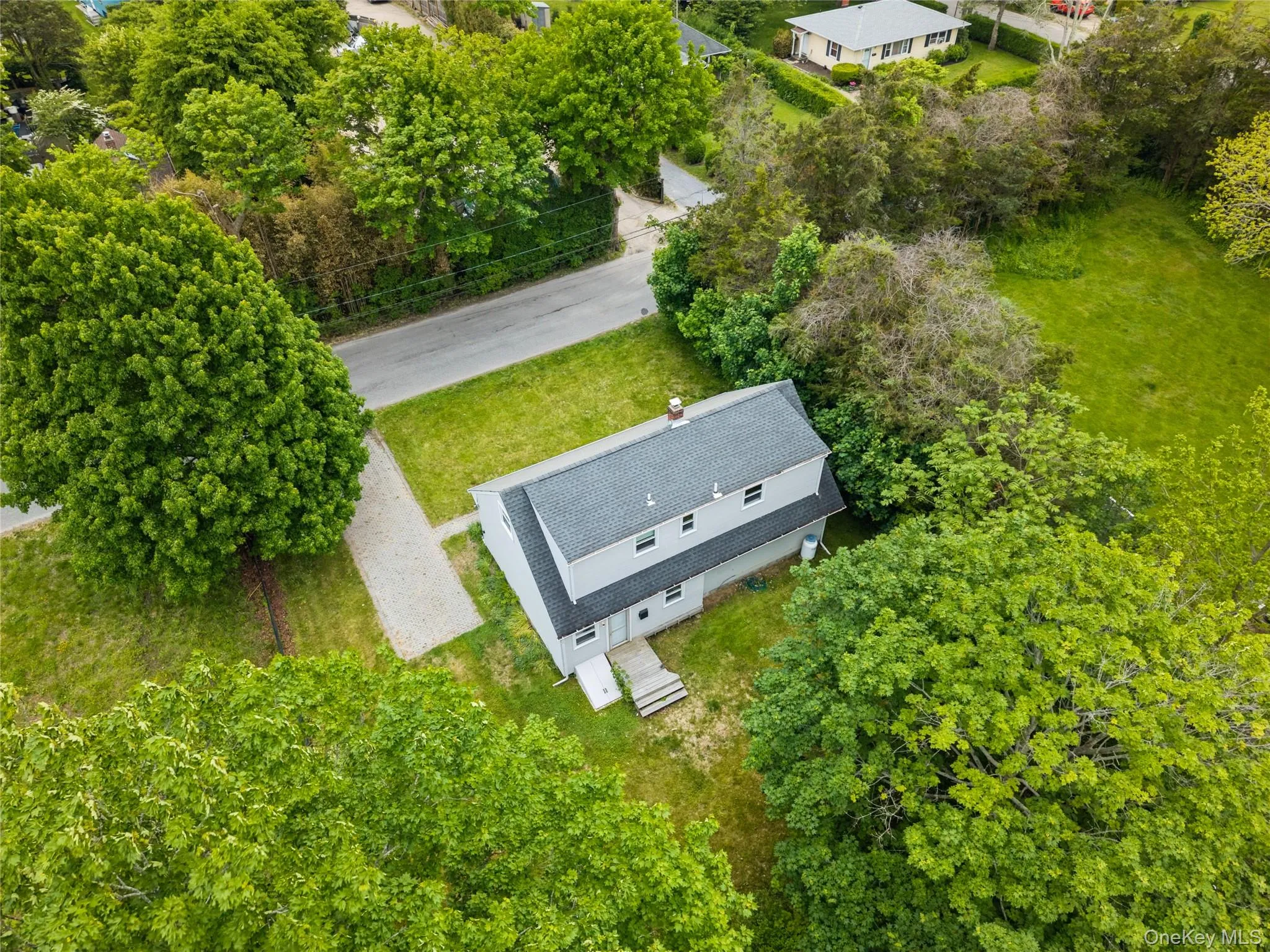 111 Miller Road, Southampton, New York 11968