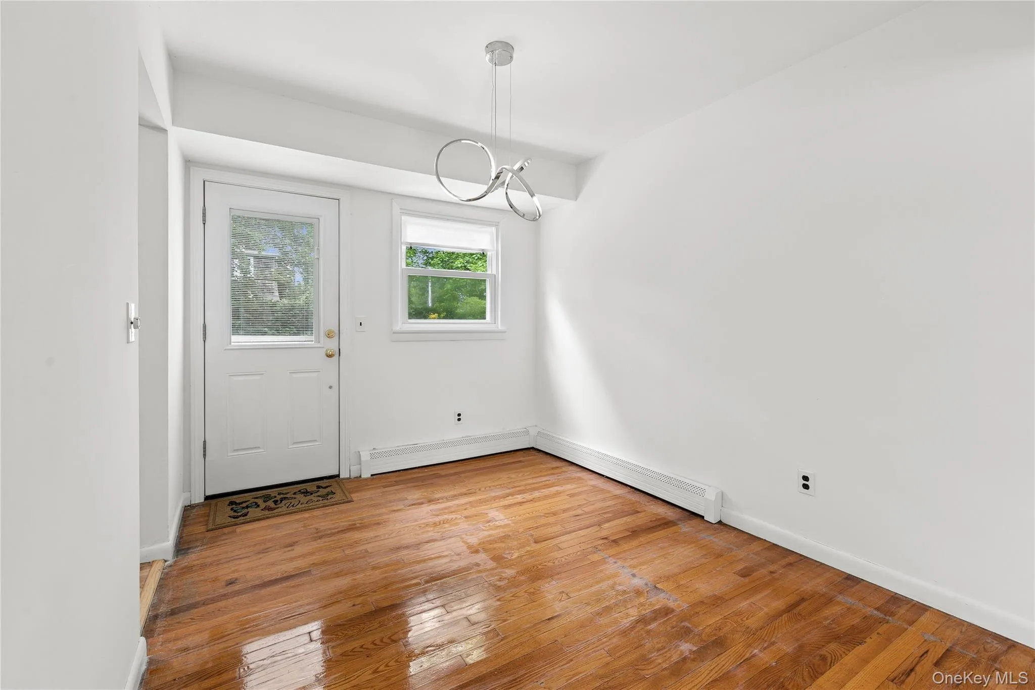 111 Miller Road, Southampton, NY, 4 Bedrooms Bedrooms, 7 Rooms Rooms,2 BathroomsBathrooms,Residential,For Rent,Miller,0,918931 111 Miller Road, Southampton, NY, 4 Bedrooms Bedrooms, 7 Rooms Rooms,2 BathroomsBathrooms,Residential,For Rent,Miller,0,918931