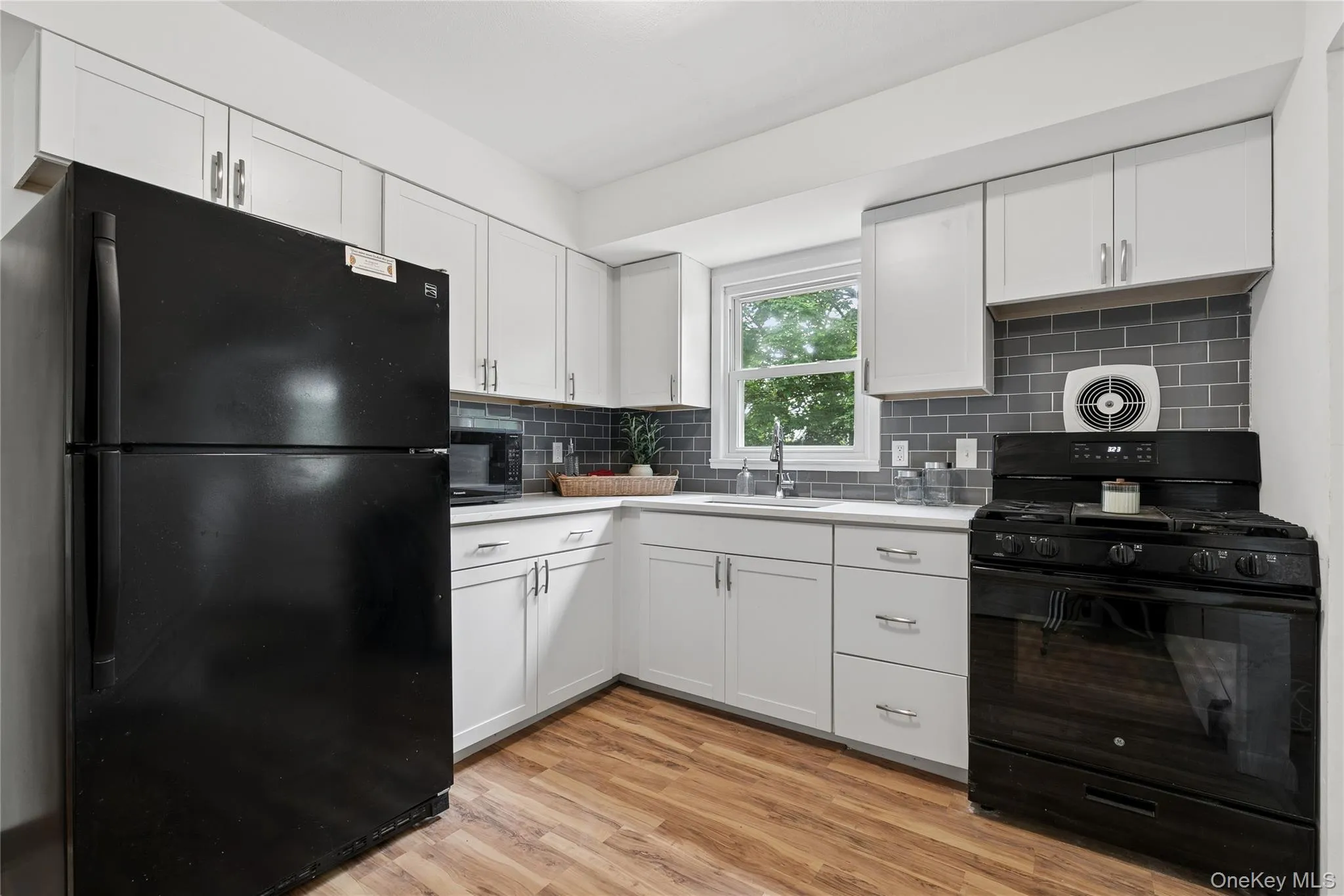 111 Miller Road, Southampton, NY, 4 Bedrooms Bedrooms, 7 Rooms Rooms,2 BathroomsBathrooms,Residential,For Rent,Miller,0,918931 111 Miller Road, Southampton, NY, 4 Bedrooms Bedrooms, 7 Rooms Rooms,2 BathroomsBathrooms,Residential,For Rent,Miller,0,918931