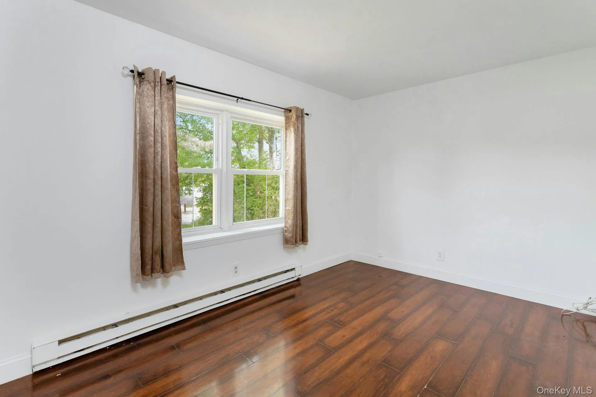 74 Lakeshore Drive, Carmel, NY, 4 Bedrooms Bedrooms, 6 Rooms Rooms,2 BathroomsBathrooms,Residential Lease,Idx,Lakeshore,0,918933 74 Lakeshore Drive, Carmel, NY, 4 Bedrooms Bedrooms, 6 Rooms Rooms,2 BathroomsBathrooms,Residential Lease,Idx,Lakeshore,0,918933