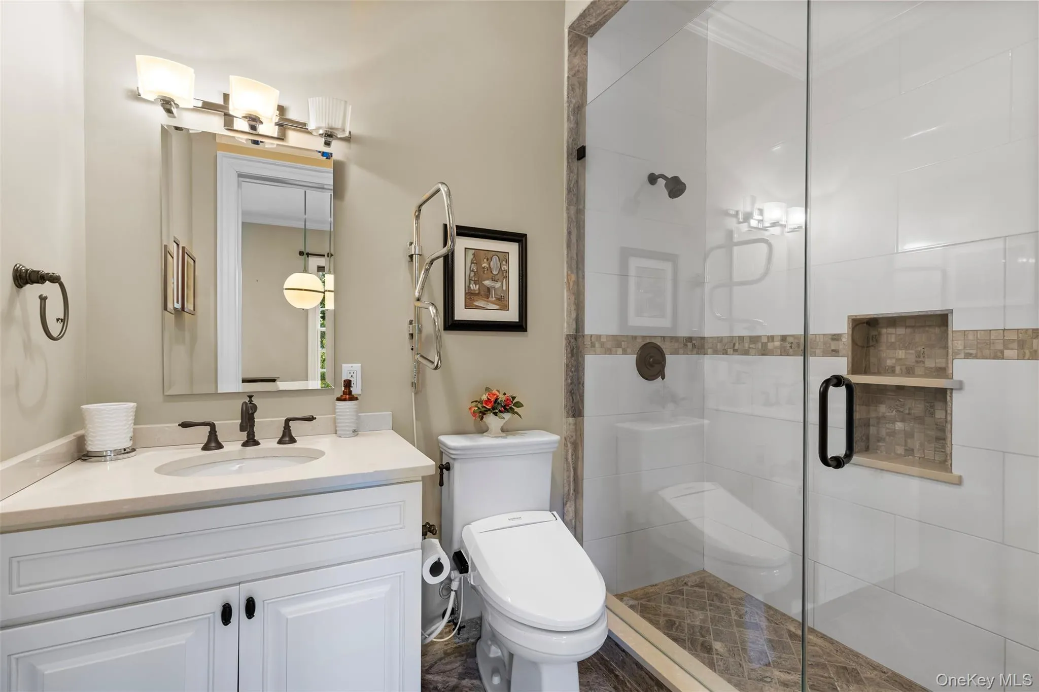 First floor bedroom ensuite First floor bedroom ensuite