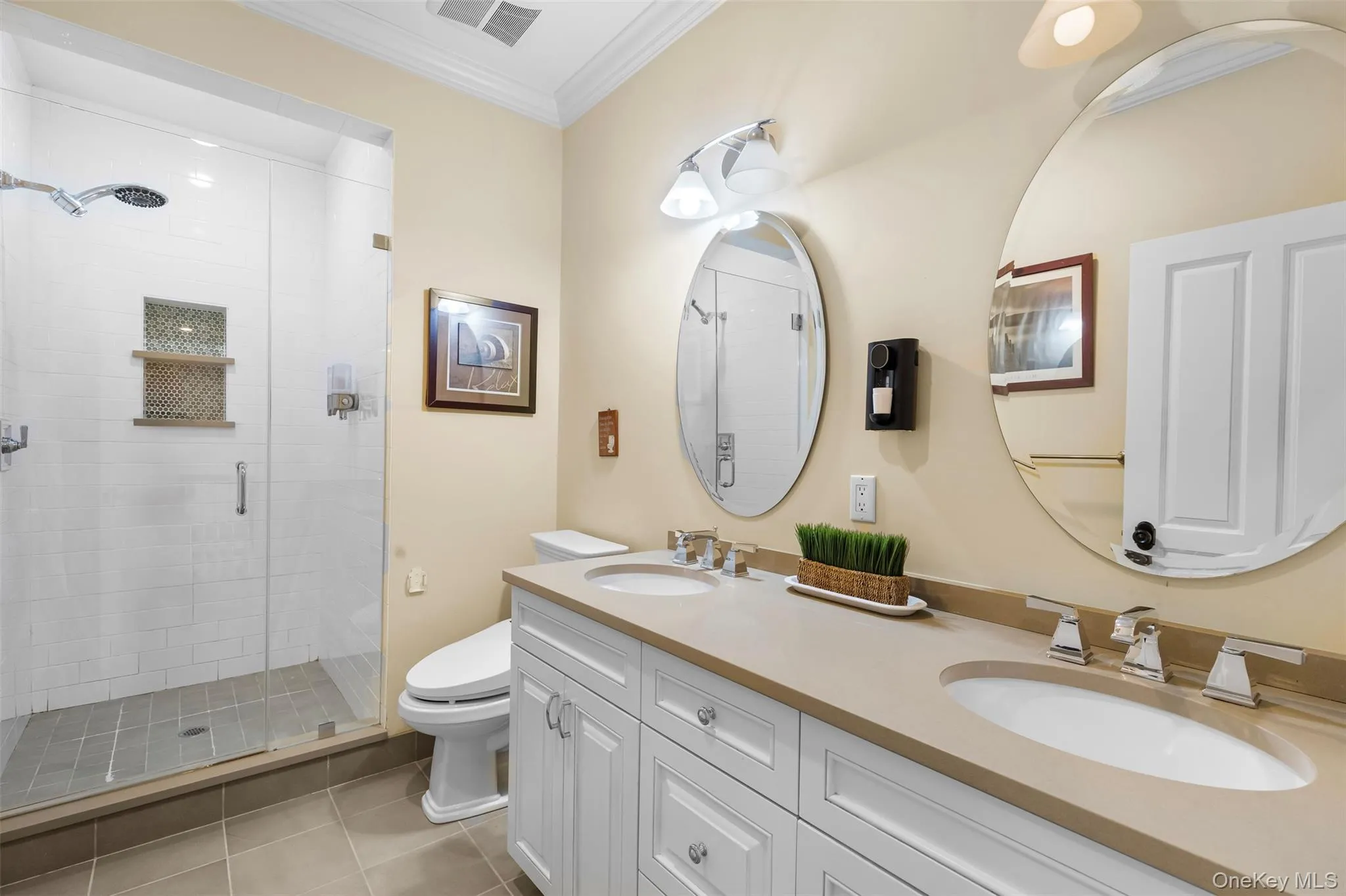 Second floor hall bathroom Second floor hall bathroom