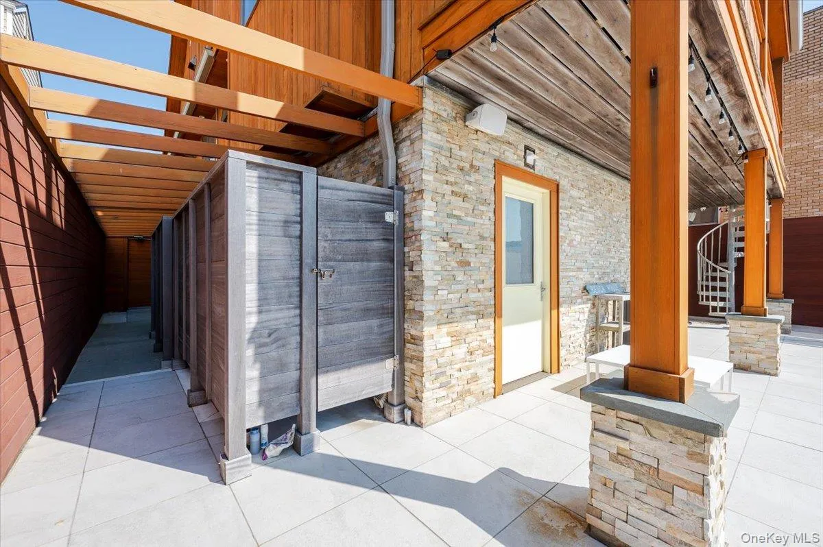 11 Michigan Street, Long Beach, NY, 5 Bedrooms Bedrooms, 10 Rooms Rooms,3 BathroomsBathrooms,Residential Lease,Idx,Michigan,0,919121 11 Michigan Street, Long Beach, NY, 5 Bedrooms Bedrooms, 10 Rooms Rooms,3 BathroomsBathrooms,Residential Lease,Idx,Michigan,0,919121