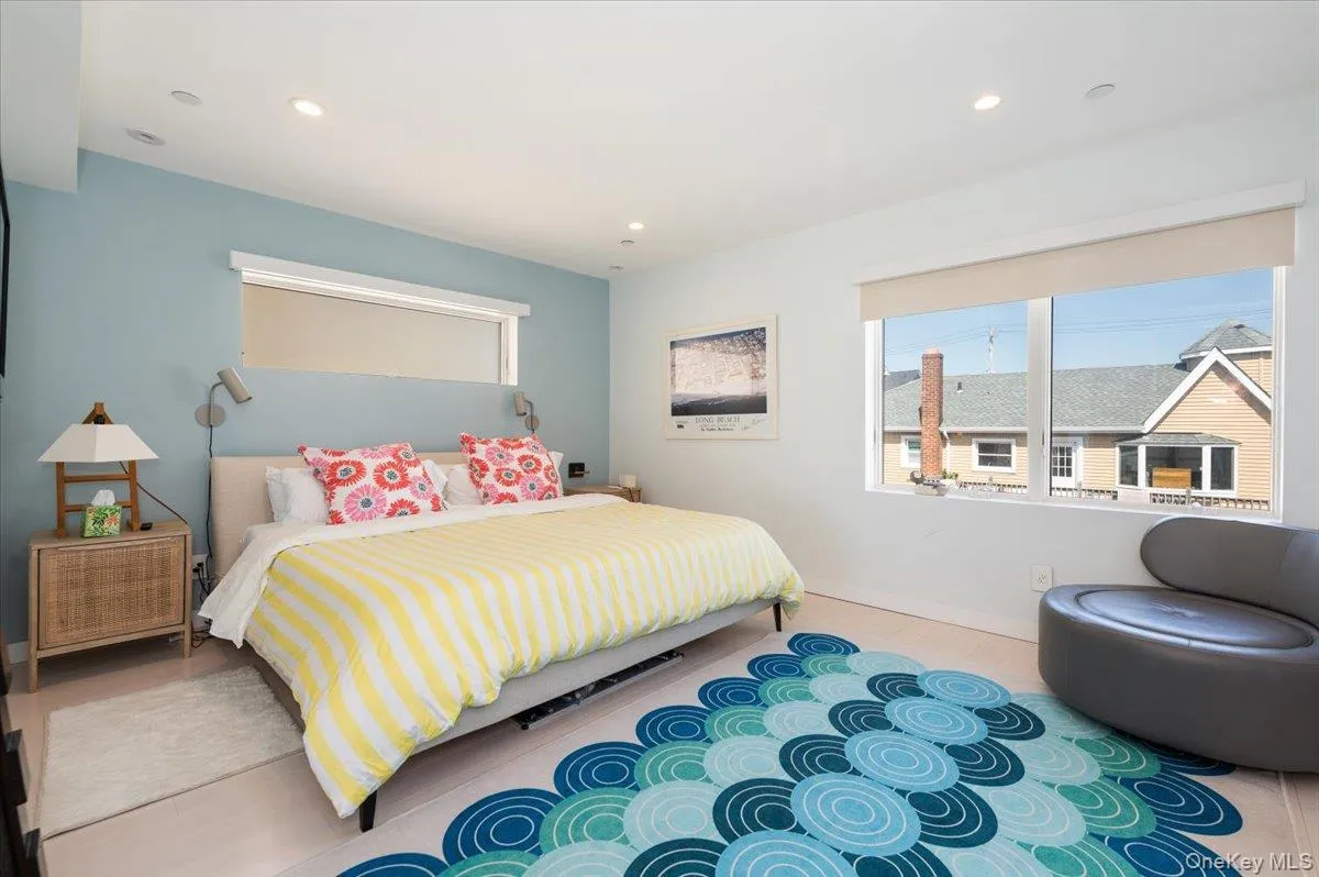 Bedroom featuring recessed lighting Bedroom featuring recessed lighting