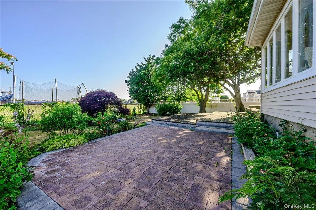 330 Harbor Drive, Hempstead, NY, 6 Bedrooms Bedrooms, 11 Rooms Rooms,4 BathroomsBathrooms,Residential,For Rent,Harbor,0,919181 330 Harbor Drive, Hempstead, NY, 6 Bedrooms Bedrooms, 11 Rooms Rooms,4 BathroomsBathrooms,Residential,For Rent,Harbor,0,919181