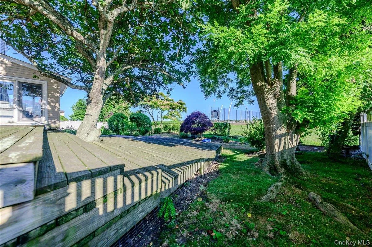 330 Harbor Drive, Hempstead, NY, 6 Bedrooms Bedrooms, 11 Rooms Rooms,4 BathroomsBathrooms,Residential,For Rent,Harbor,0,919181 330 Harbor Drive, Hempstead, NY, 6 Bedrooms Bedrooms, 11 Rooms Rooms,4 BathroomsBathrooms,Residential,For Rent,Harbor,0,919181