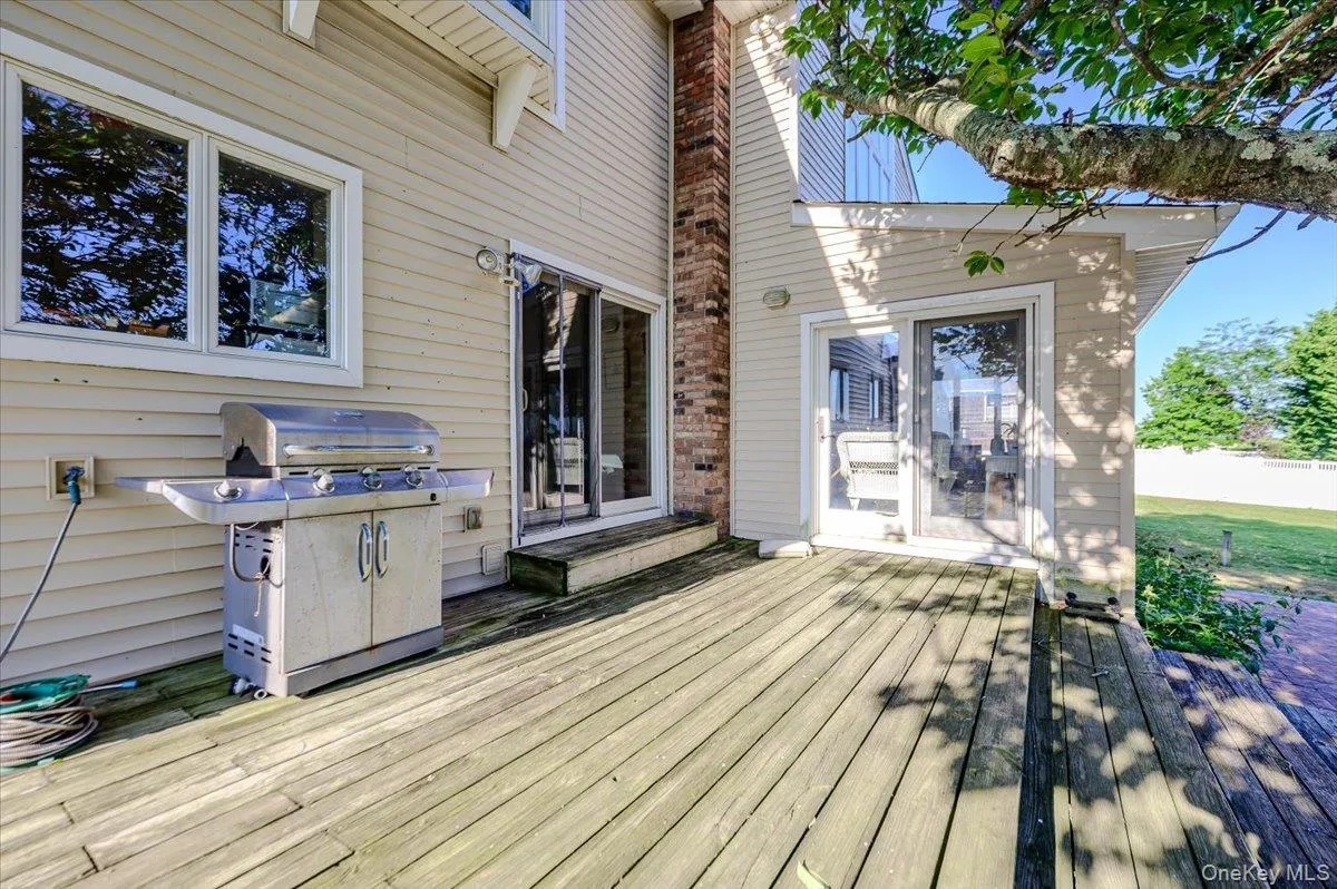 330 Harbor Drive, Hempstead, NY, 6 Bedrooms Bedrooms, 11 Rooms Rooms,4 BathroomsBathrooms,Residential,For Rent,Harbor,0,919181 330 Harbor Drive, Hempstead, NY, 6 Bedrooms Bedrooms, 11 Rooms Rooms,4 BathroomsBathrooms,Residential,For Rent,Harbor,0,919181