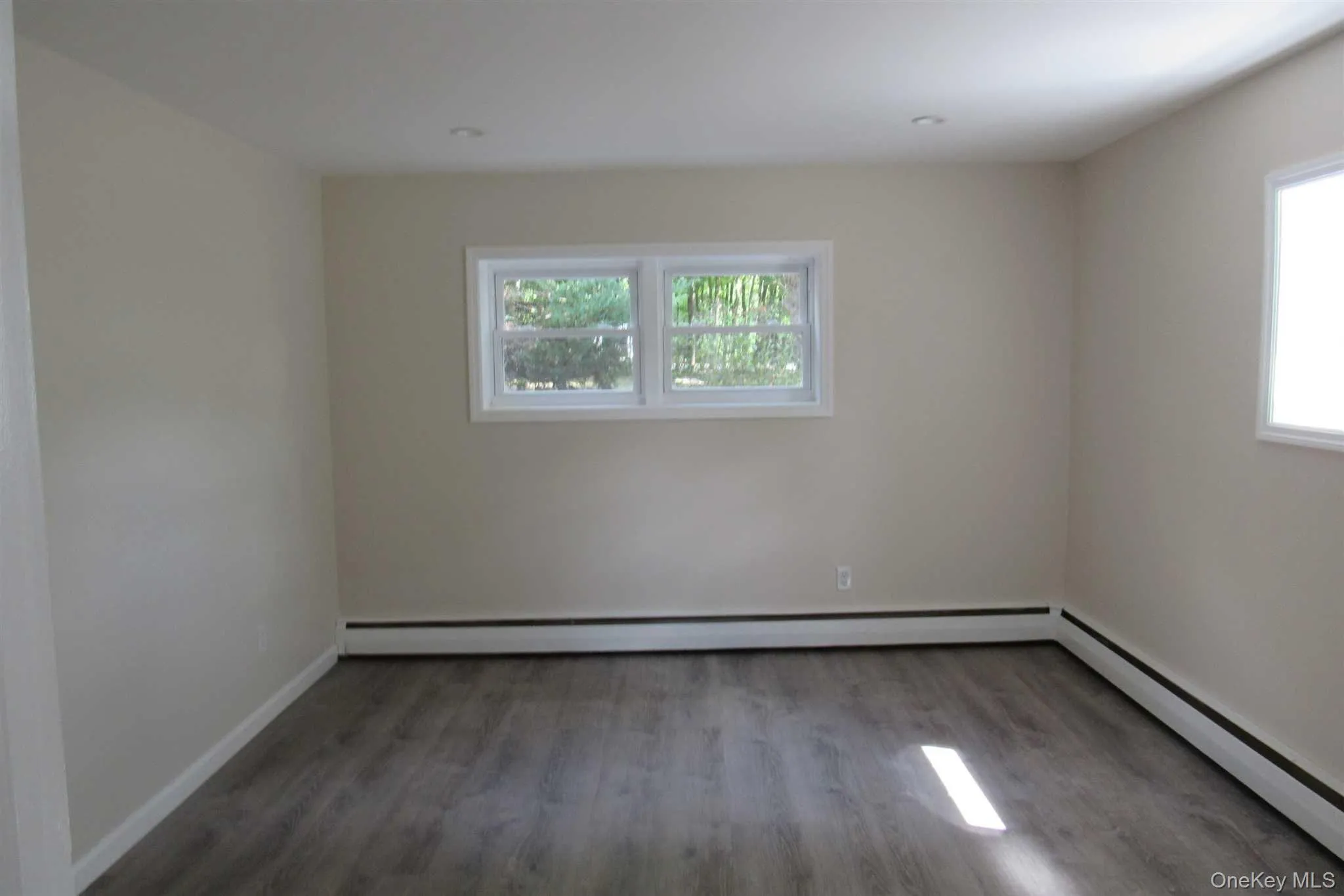 1425 ROUTE 82, East Fishkill, NY, 3 Bedrooms Bedrooms, 6 Rooms Rooms,1 BathroomBathrooms,Residential Lease,Idx,ROUTE 82,0,919183 1425 ROUTE 82, East Fishkill, NY, 3 Bedrooms Bedrooms, 6 Rooms Rooms,1 BathroomBathrooms,Residential Lease,Idx,ROUTE 82,0,919183