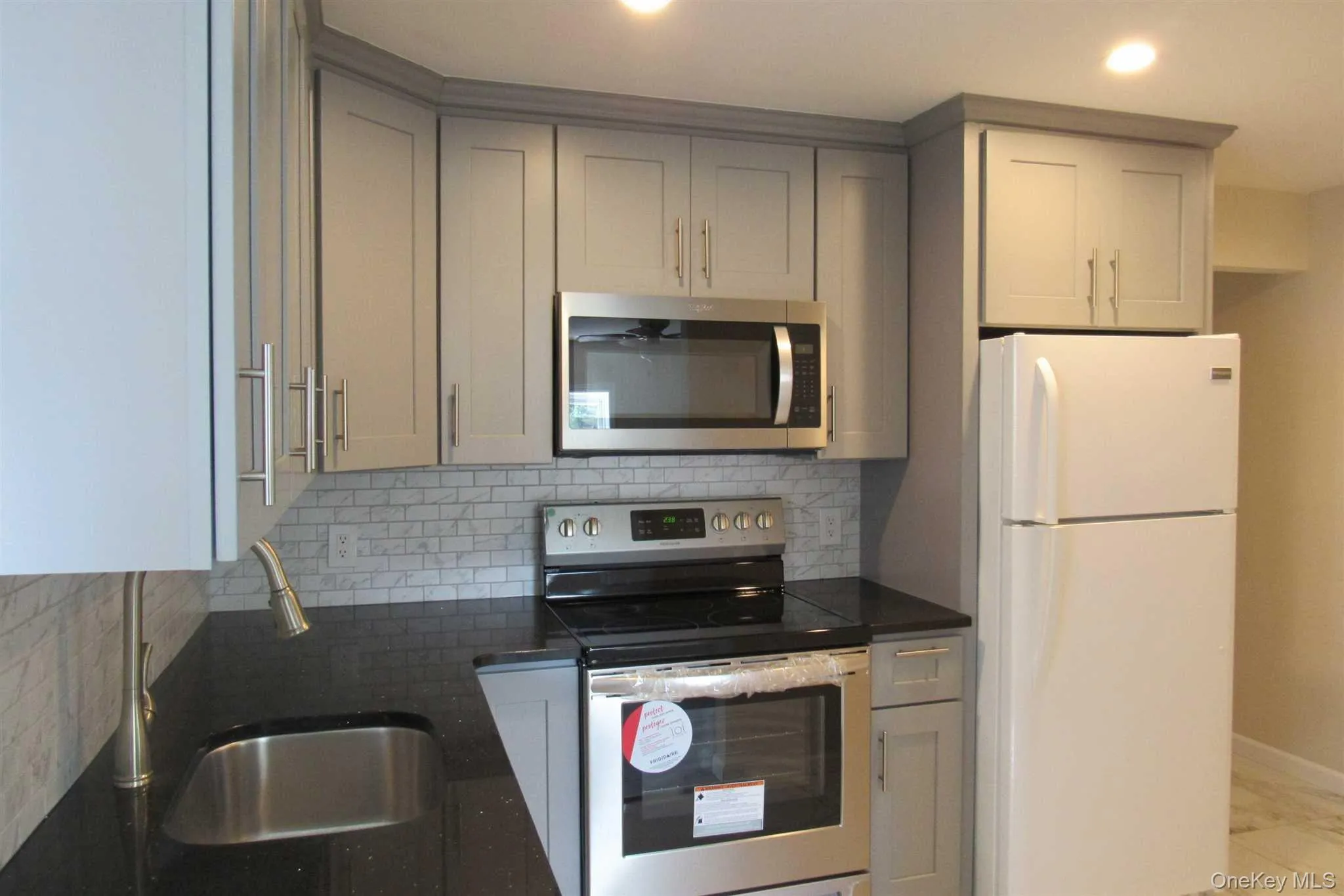 1425 ROUTE 82, East Fishkill, NY, 3 Bedrooms Bedrooms, 6 Rooms Rooms,1 BathroomBathrooms,Residential Lease,Idx,ROUTE 82,0,919183 1425 ROUTE 82, East Fishkill, NY, 3 Bedrooms Bedrooms, 6 Rooms Rooms,1 BathroomBathrooms,Residential Lease,Idx,ROUTE 82,0,919183