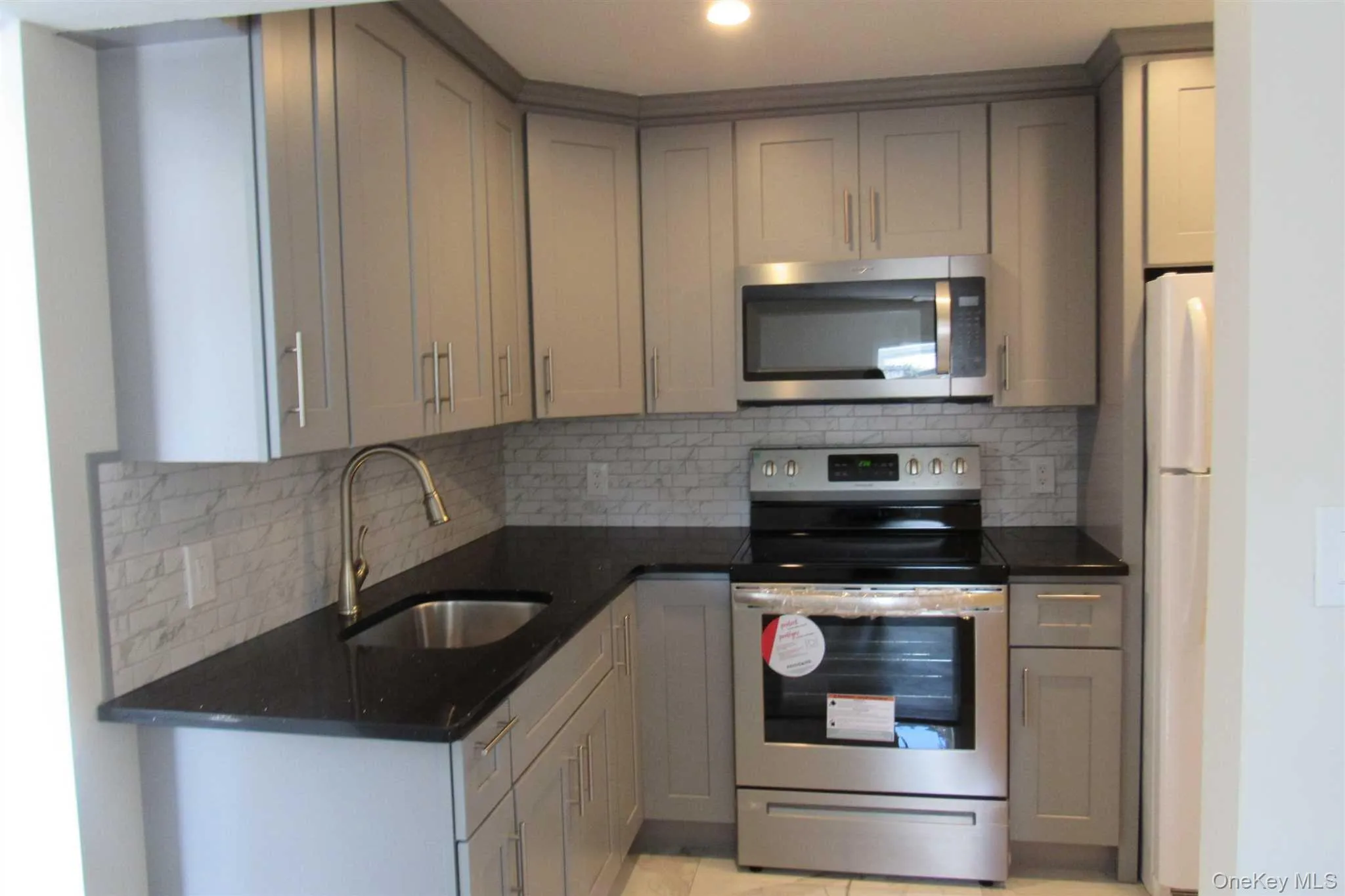 1425 ROUTE 82, East Fishkill, NY, 3 Bedrooms Bedrooms, 6 Rooms Rooms,1 BathroomBathrooms,Residential Lease,Idx,ROUTE 82,0,919183 1425 ROUTE 82, East Fishkill, NY, 3 Bedrooms Bedrooms, 6 Rooms Rooms,1 BathroomBathrooms,Residential Lease,Idx,ROUTE 82,0,919183