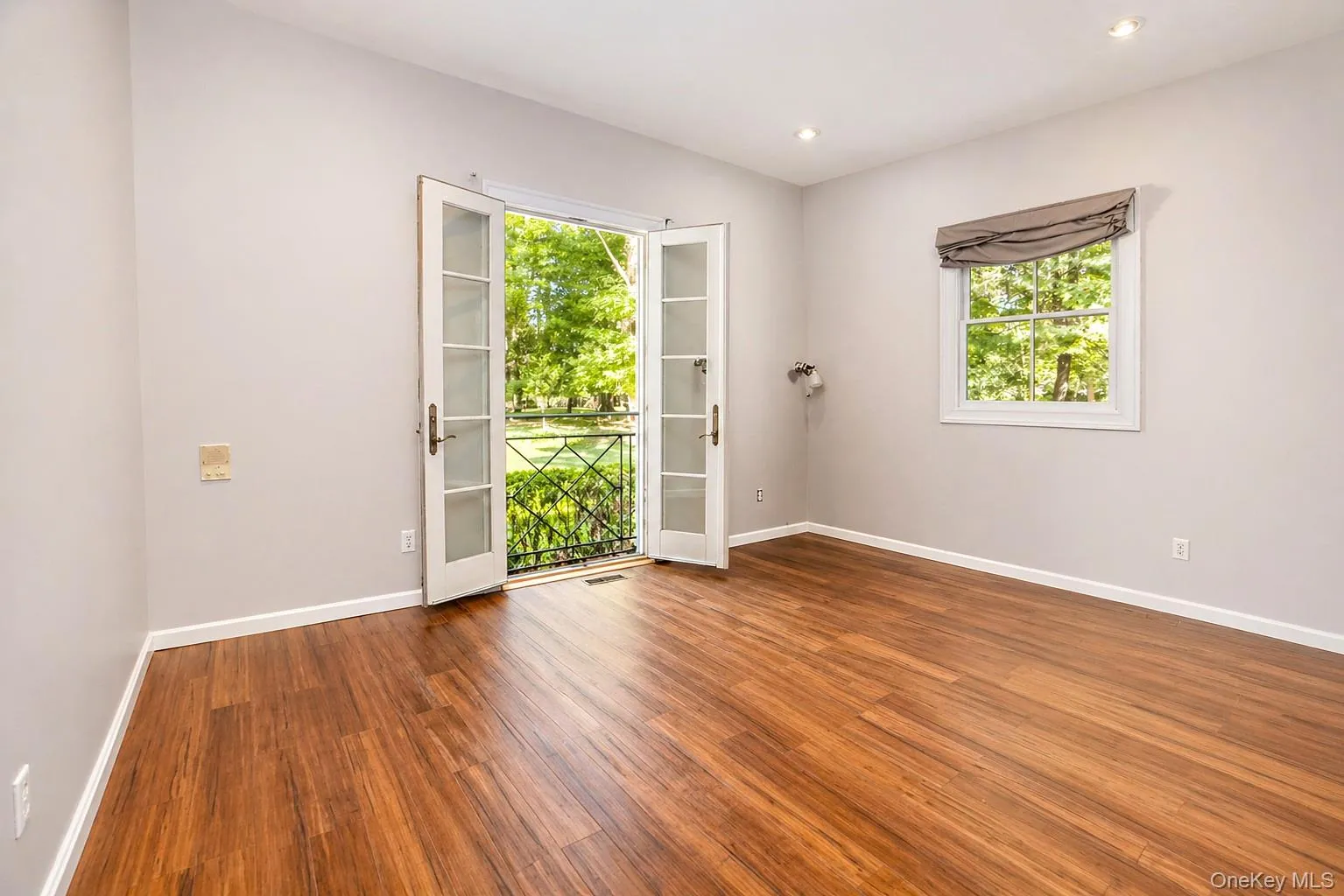 704 Short Beach Road, Smithtown, NY, 4 Bedrooms Bedrooms, 8 Rooms Rooms,2 BathroomsBathrooms,Residential,For Rent,Short Beach,0,919240 704 Short Beach Road, Smithtown, NY, 4 Bedrooms Bedrooms, 8 Rooms Rooms,2 BathroomsBathrooms,Residential,For Rent,Short Beach,0,919240