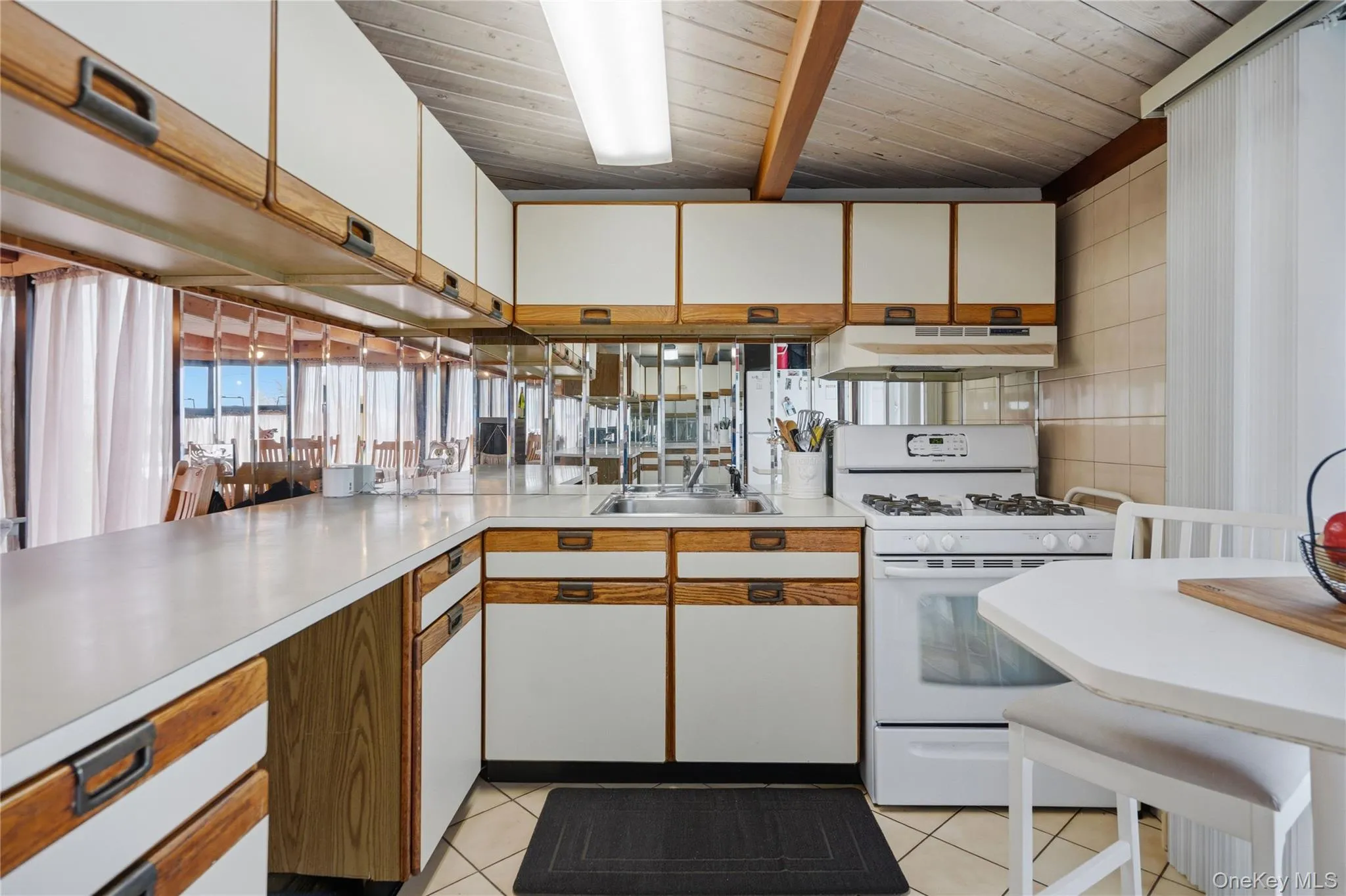 714 Riviera Drive, Brookhaven, NY, 2 Bedrooms Bedrooms, 5 Rooms Rooms,1 BathroomBathrooms,Residential,For Rent,Riviera,0,919241 714 Riviera Drive, Brookhaven, NY, 2 Bedrooms Bedrooms, 5 Rooms Rooms,1 BathroomBathrooms,Residential,For Rent,Riviera,0,919241