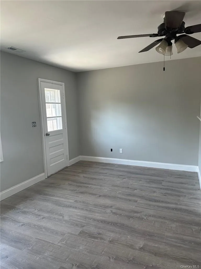 6 Flynn Lane, La Grange, NY, 2 Bedrooms Bedrooms, 4 Rooms Rooms,1 BathroomBathrooms,Residential Lease,Idx,Flynn,0,919254 6 Flynn Lane, La Grange, NY, 2 Bedrooms Bedrooms, 4 Rooms Rooms,1 BathroomBathrooms,Residential Lease,Idx,Flynn,0,919254