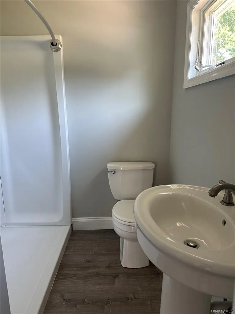 6 Flynn Lane, La Grange, NY, 2 Bedrooms Bedrooms, 4 Rooms Rooms,1 BathroomBathrooms,Residential Lease,Idx,Flynn,0,919254 6 Flynn Lane, La Grange, NY, 2 Bedrooms Bedrooms, 4 Rooms Rooms,1 BathroomBathrooms,Residential Lease,Idx,Flynn,0,919254