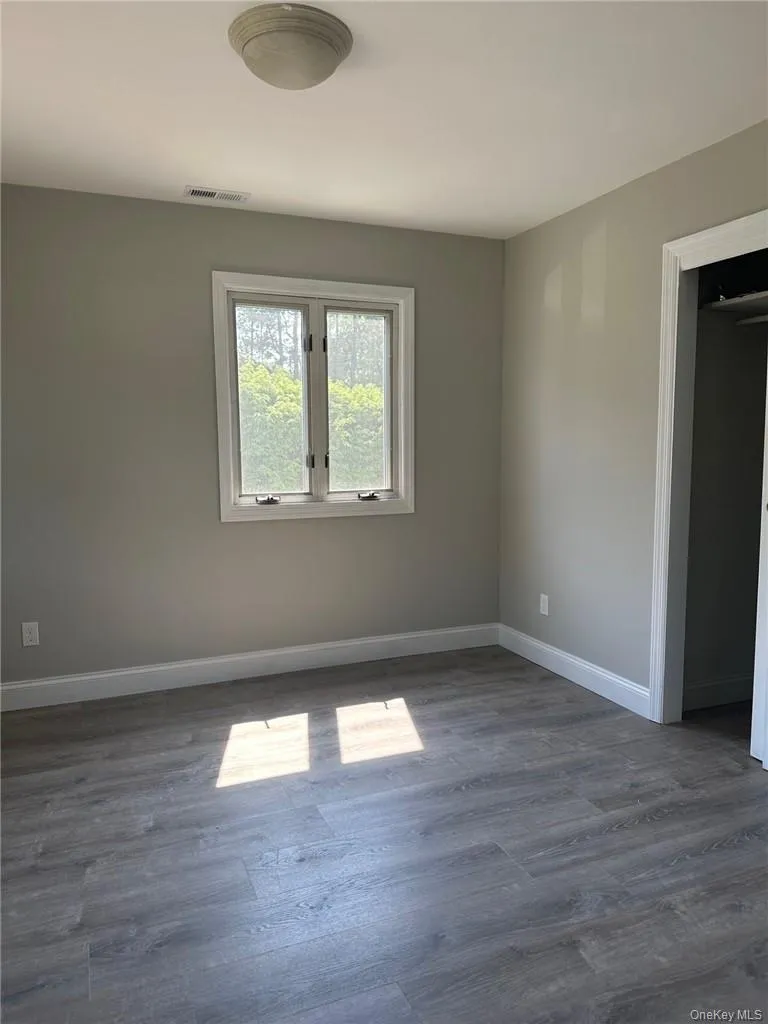 6 Flynn Lane, La Grange, NY, 2 Bedrooms Bedrooms, 4 Rooms Rooms,1 BathroomBathrooms,Residential Lease,Idx,Flynn,0,919254 6 Flynn Lane, La Grange, NY, 2 Bedrooms Bedrooms, 4 Rooms Rooms,1 BathroomBathrooms,Residential Lease,Idx,Flynn,0,919254