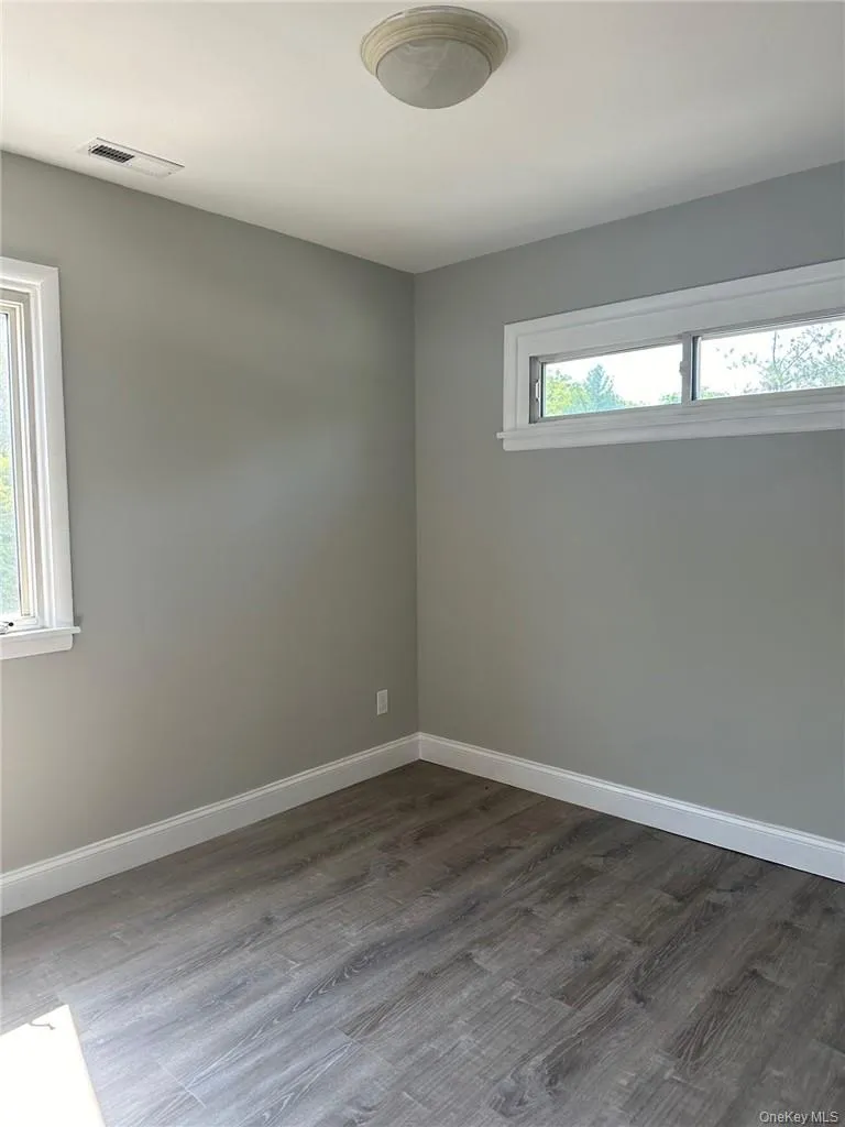 6 Flynn Lane, La Grange, NY, 2 Bedrooms Bedrooms, 4 Rooms Rooms,1 BathroomBathrooms,Residential Lease,Idx,Flynn,0,919254 6 Flynn Lane, La Grange, NY, 2 Bedrooms Bedrooms, 4 Rooms Rooms,1 BathroomBathrooms,Residential Lease,Idx,Flynn,0,919254