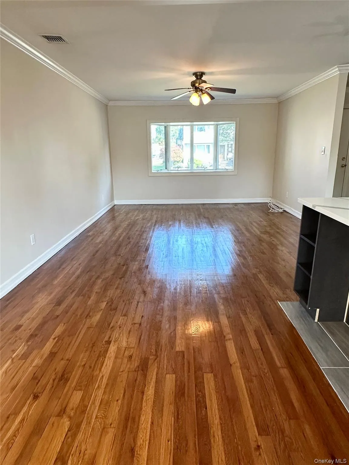 2 Radnor Court, Oyster Bay, NY, 3 Bedroom Bedrooms, 7 Room Rooms,3 BathroomBathrooms,Residential Lease,For Rent,Radnor,0,919352 2 Radnor Court, Oyster Bay, NY, 3 Bedroom Bedrooms, 7 Room Rooms,3 BathroomBathrooms,Residential Lease,For Rent,Radnor,0,919352