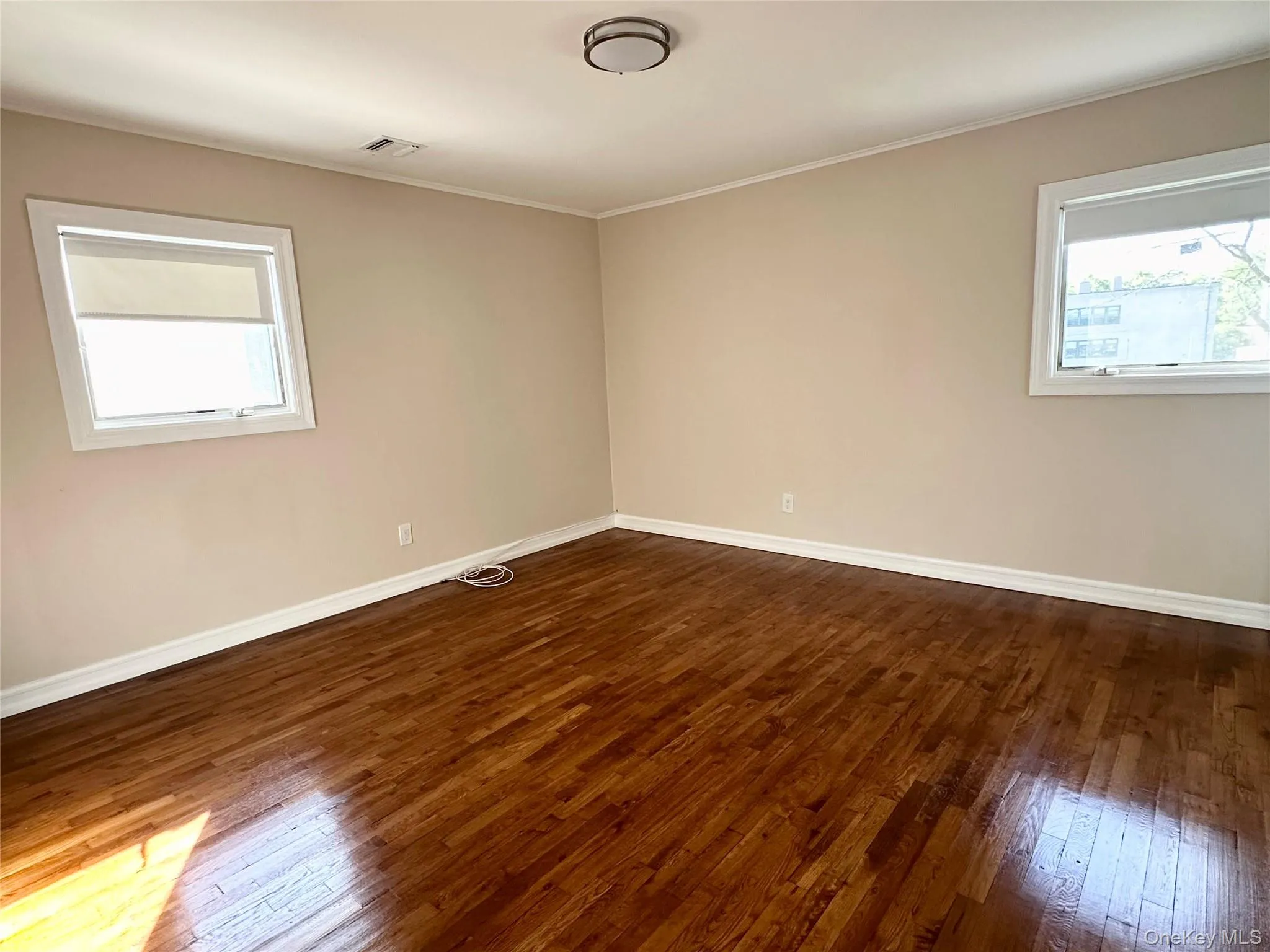 2 Radnor Court, Oyster Bay, NY, 3 Bedroom Bedrooms, 7 Room Rooms,3 BathroomBathrooms,Residential Lease,For Rent,Radnor,0,919352 2 Radnor Court, Oyster Bay, NY, 3 Bedroom Bedrooms, 7 Room Rooms,3 BathroomBathrooms,Residential Lease,For Rent,Radnor,0,919352