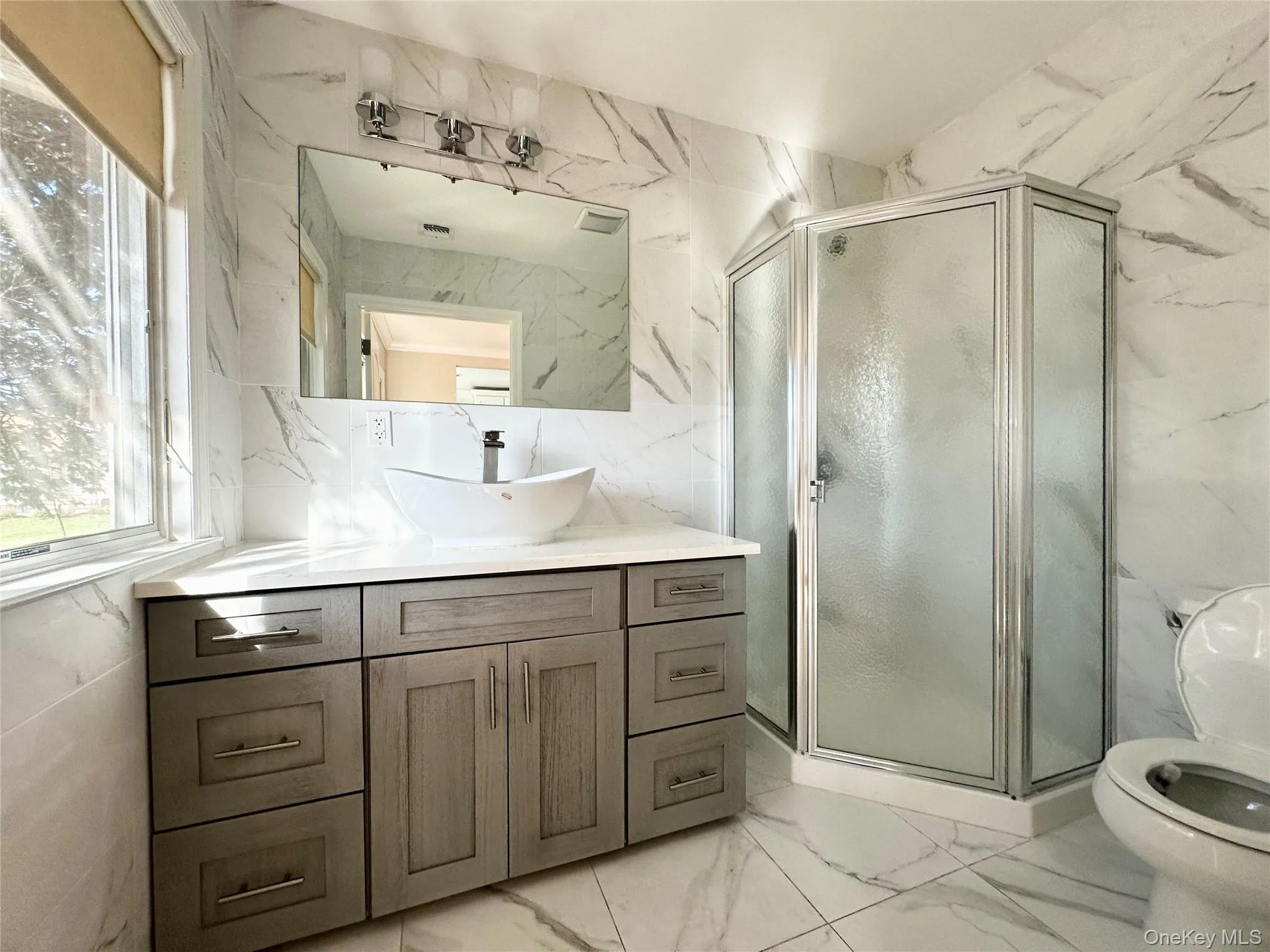 2 Radnor Court, Oyster Bay, NY, 3 Bedroom Bedrooms, 7 Room Rooms,3 BathroomBathrooms,Residential Lease,For Rent,Radnor,0,919352 2 Radnor Court, Oyster Bay, NY, 3 Bedroom Bedrooms, 7 Room Rooms,3 BathroomBathrooms,Residential Lease,For Rent,Radnor,0,919352