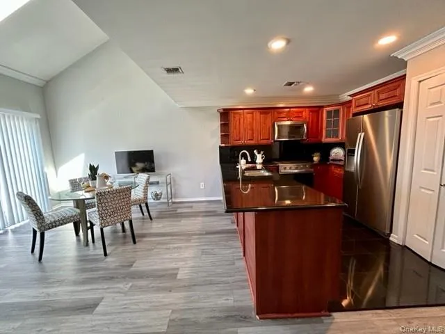 111 Horizon View Drive, Brookhaven, NY, 1 Bedroom Bedrooms, 7 Rooms Rooms,2 BathroomsBathrooms,Residential Lease,Idx,Horizon View,0,919360 111 Horizon View Drive, Brookhaven, NY, 1 Bedroom Bedrooms, 7 Rooms Rooms,2 BathroomsBathrooms,Residential Lease,Idx,Horizon View,0,919360