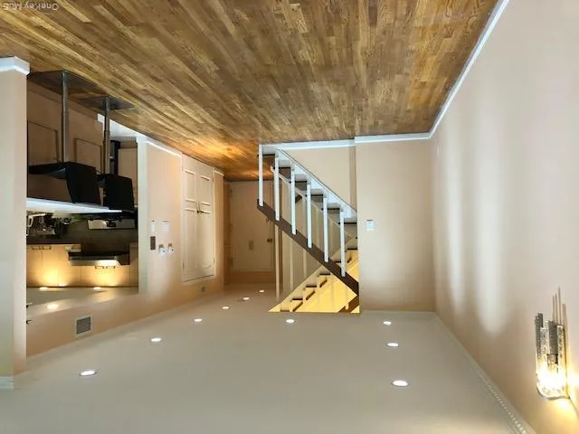 12-31 Robin Lane, New York, NY, 2 Bedrooms Bedrooms, 7 Rooms Rooms,2 BathroomsBathrooms,Residential Sale,For Rent,Robin,0,919415 12-31 Robin Lane, New York, NY, 2 Bedrooms Bedrooms, 7 Rooms Rooms,2 BathroomsBathrooms,Residential Sale,For Rent,Robin,0,919415