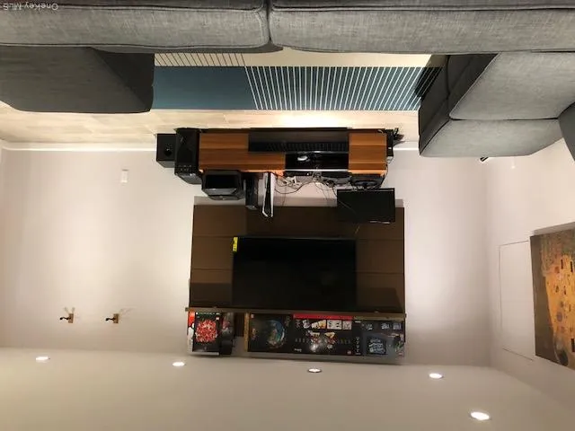 12-31 Robin Lane, New York, NY, 2 Bedrooms Bedrooms, 7 Rooms Rooms,2 BathroomsBathrooms,Residential Sale,For Rent,Robin,0,919415 12-31 Robin Lane, New York, NY, 2 Bedrooms Bedrooms, 7 Rooms Rooms,2 BathroomsBathrooms,Residential Sale,For Rent,Robin,0,919415