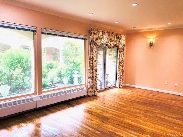 12-31 Robin Lane, New York, NY, 2 Bedrooms Bedrooms, 7 Rooms Rooms,2 BathroomsBathrooms,Residential Sale,For Rent,Robin,0,919415 12-31 Robin Lane, New York, NY, 2 Bedrooms Bedrooms, 7 Rooms Rooms,2 BathroomsBathrooms,Residential Sale,For Rent,Robin,0,919415