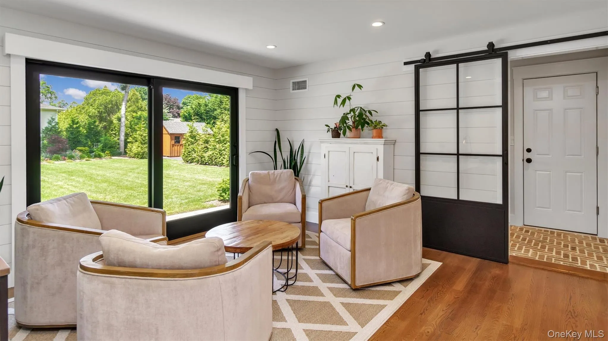 99 Beach Road, Southampton, NY, 4 Bedrooms Bedrooms, 8 Rooms Rooms,2 BathroomsBathrooms,Residential Lease,Idx,Beach,0,919432 99 Beach Road, Southampton, NY, 4 Bedrooms Bedrooms, 8 Rooms Rooms,2 BathroomsBathrooms,Residential Lease,Idx,Beach,0,919432