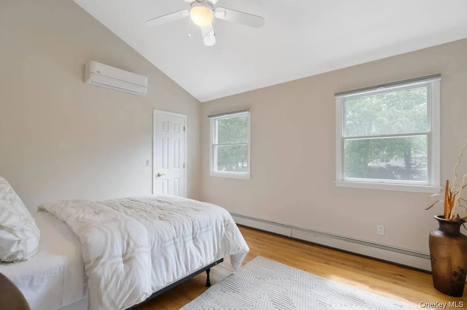 5 Mill Race Road, Southampton, NY, 4 Bedrooms Bedrooms, 10 Rooms Rooms,2 BathroomsBathrooms,Residential Lease,For Rent,Mill Race,0,919465 5 Mill Race Road, Southampton, NY, 4 Bedrooms Bedrooms, 10 Rooms Rooms,2 BathroomsBathrooms,Residential Lease,For Rent,Mill Race,0,919465