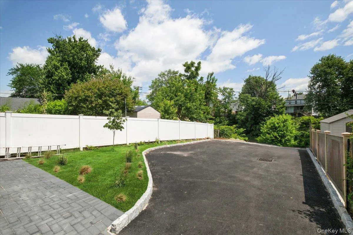 View of yard View of yard