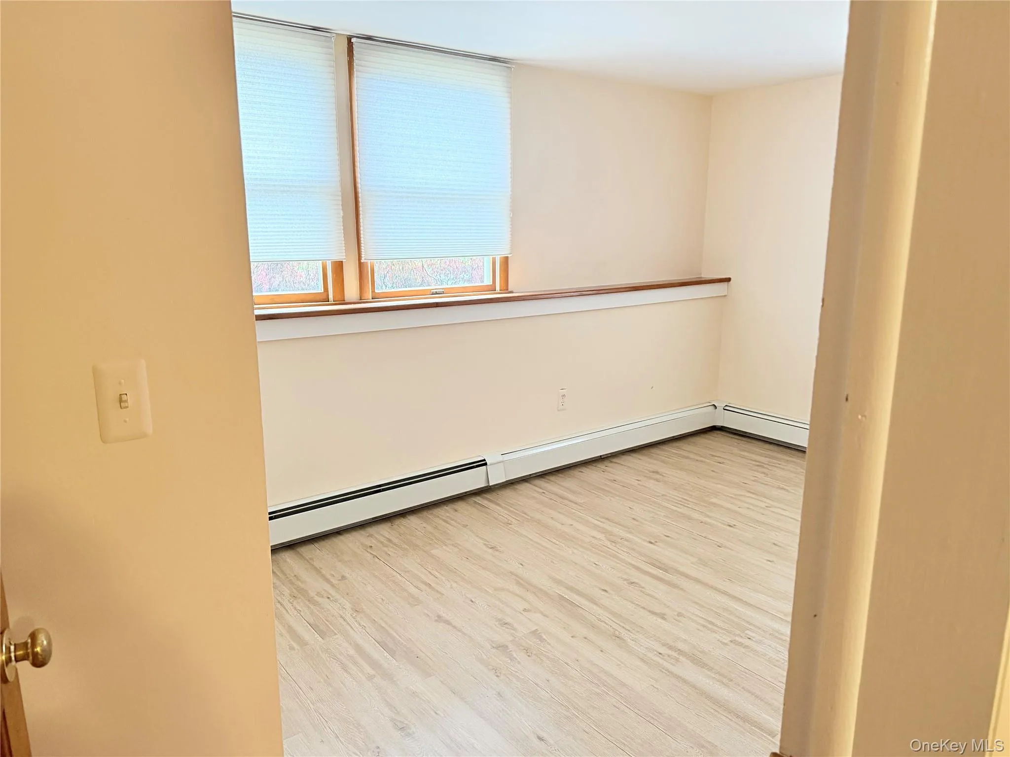 82 Wallkill Avenue, Montgomery, NY, 5 Bedrooms Bedrooms, 10 Rooms Rooms,2 BathroomsBathrooms,Residential,For Rent,Wallkill,0,919648 82 Wallkill Avenue, Montgomery, NY, 5 Bedrooms Bedrooms, 10 Rooms Rooms,2 BathroomsBathrooms,Residential,For Rent,Wallkill,0,919648