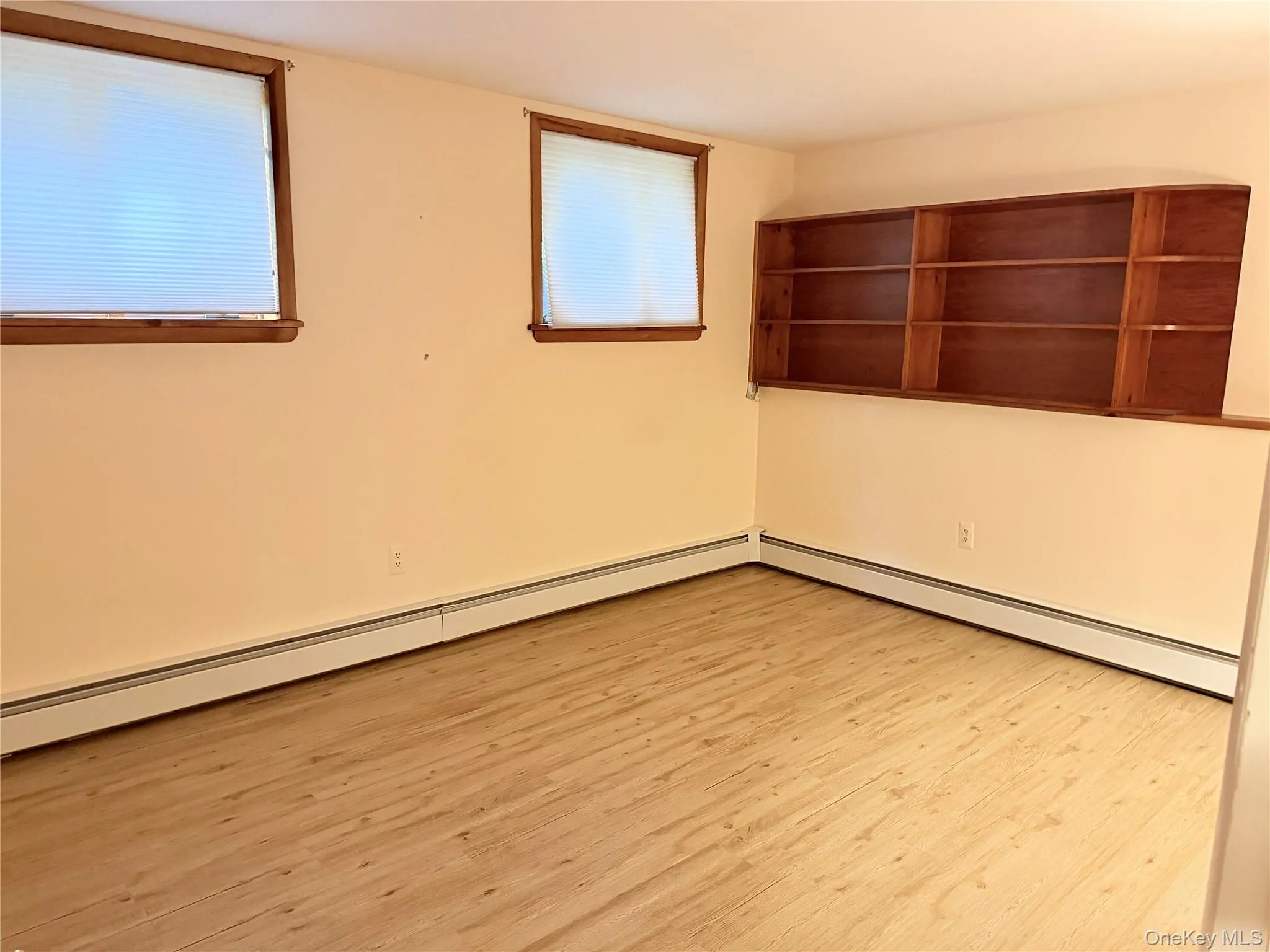 82 Wallkill Avenue, Montgomery, NY, 5 Bedrooms Bedrooms, 10 Rooms Rooms,2 BathroomsBathrooms,Residential,For Rent,Wallkill,0,919648 82 Wallkill Avenue, Montgomery, NY, 5 Bedrooms Bedrooms, 10 Rooms Rooms,2 BathroomsBathrooms,Residential,For Rent,Wallkill,0,919648